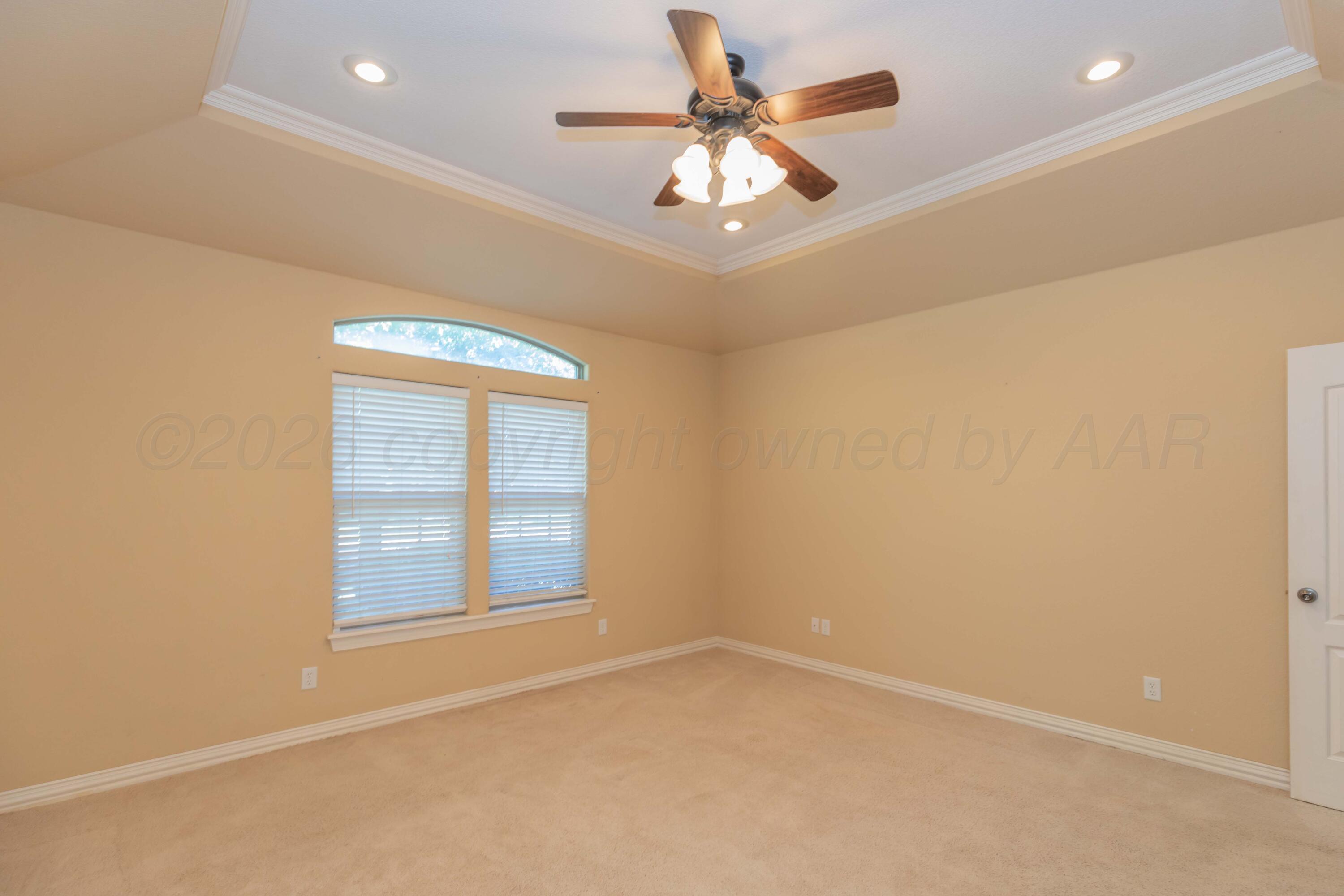 6909 Achieve Drive Property Photo 14