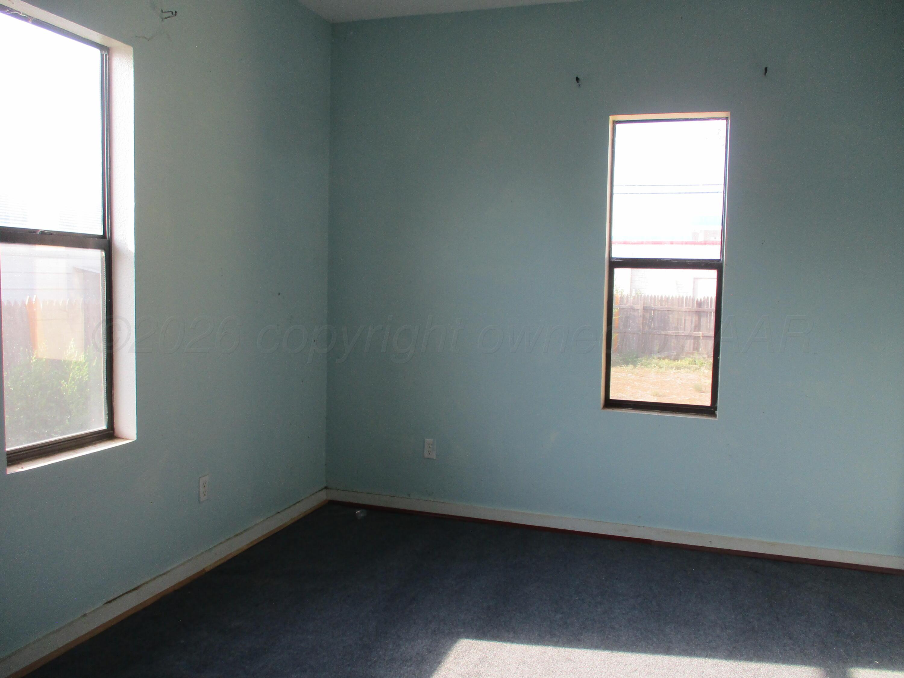 285 Overland Trail Property Photo 7