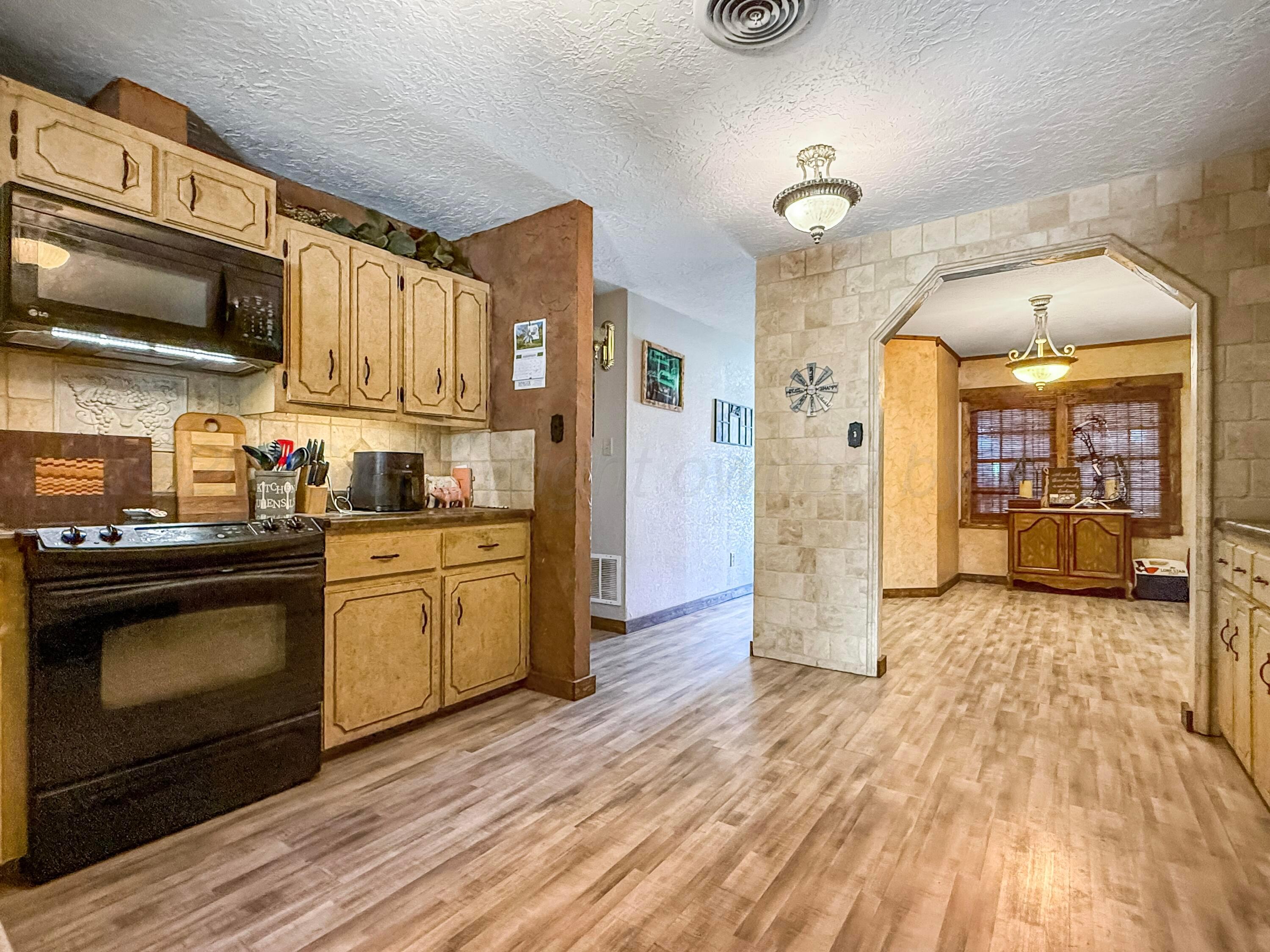 115 Davenport Street Property Photo 8