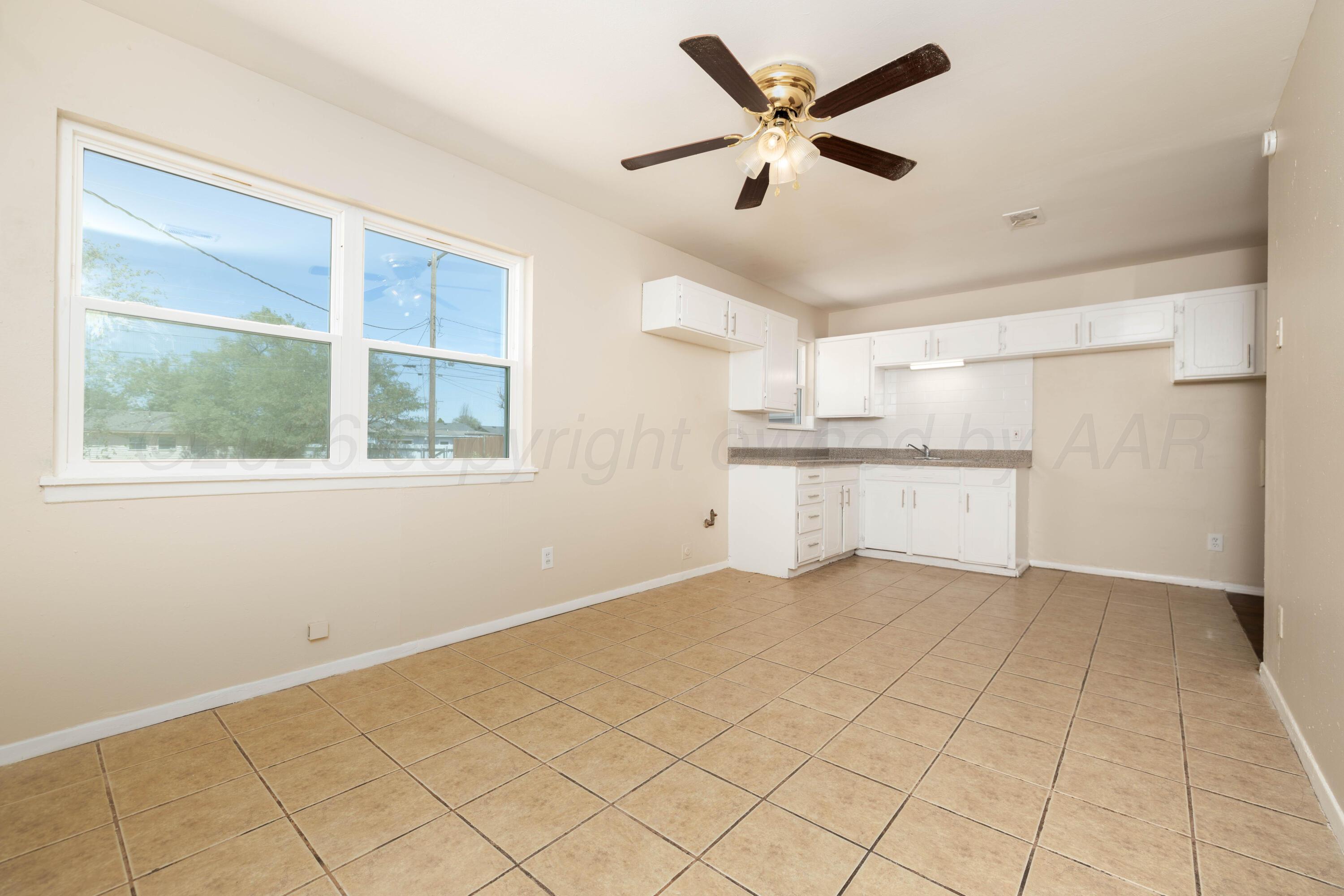 1235 Pecan Street Property Photo 3