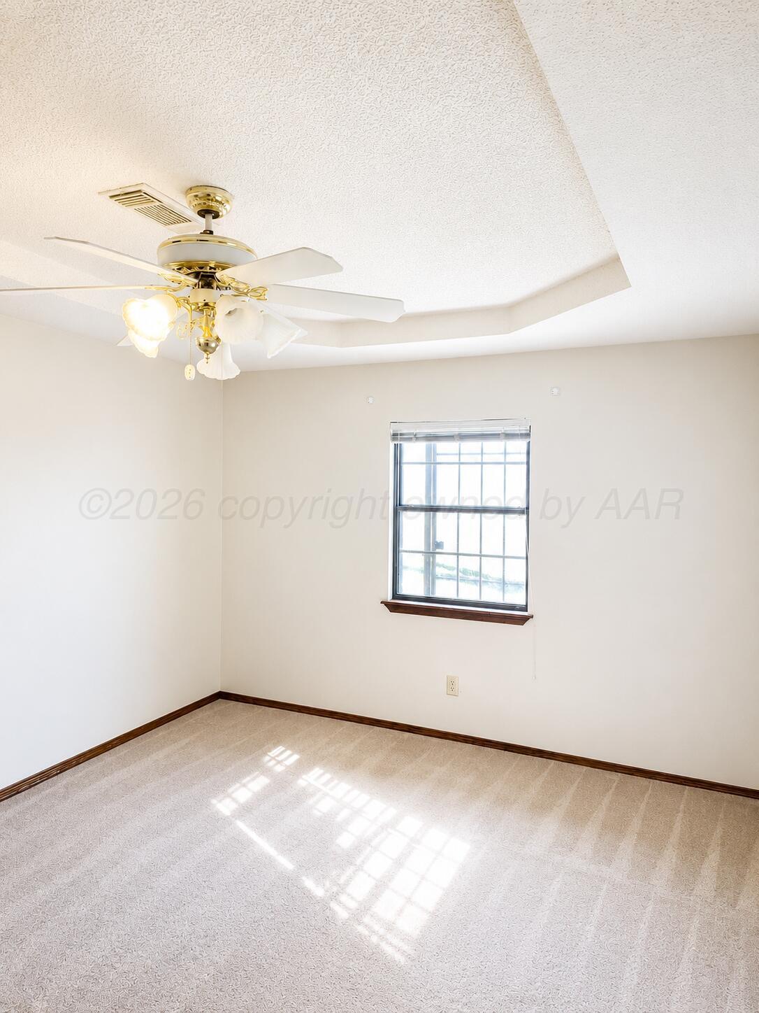 906 N Fairmont Street Property Photo 10