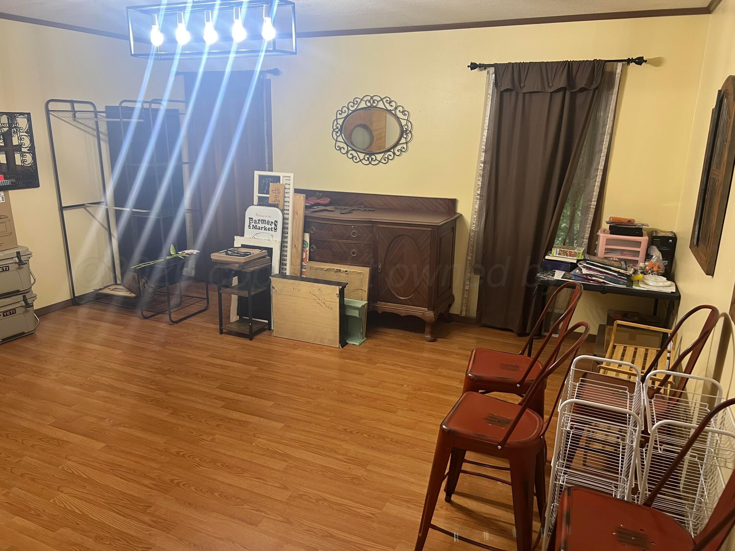 906 Euclid Avenue Property Photo 10