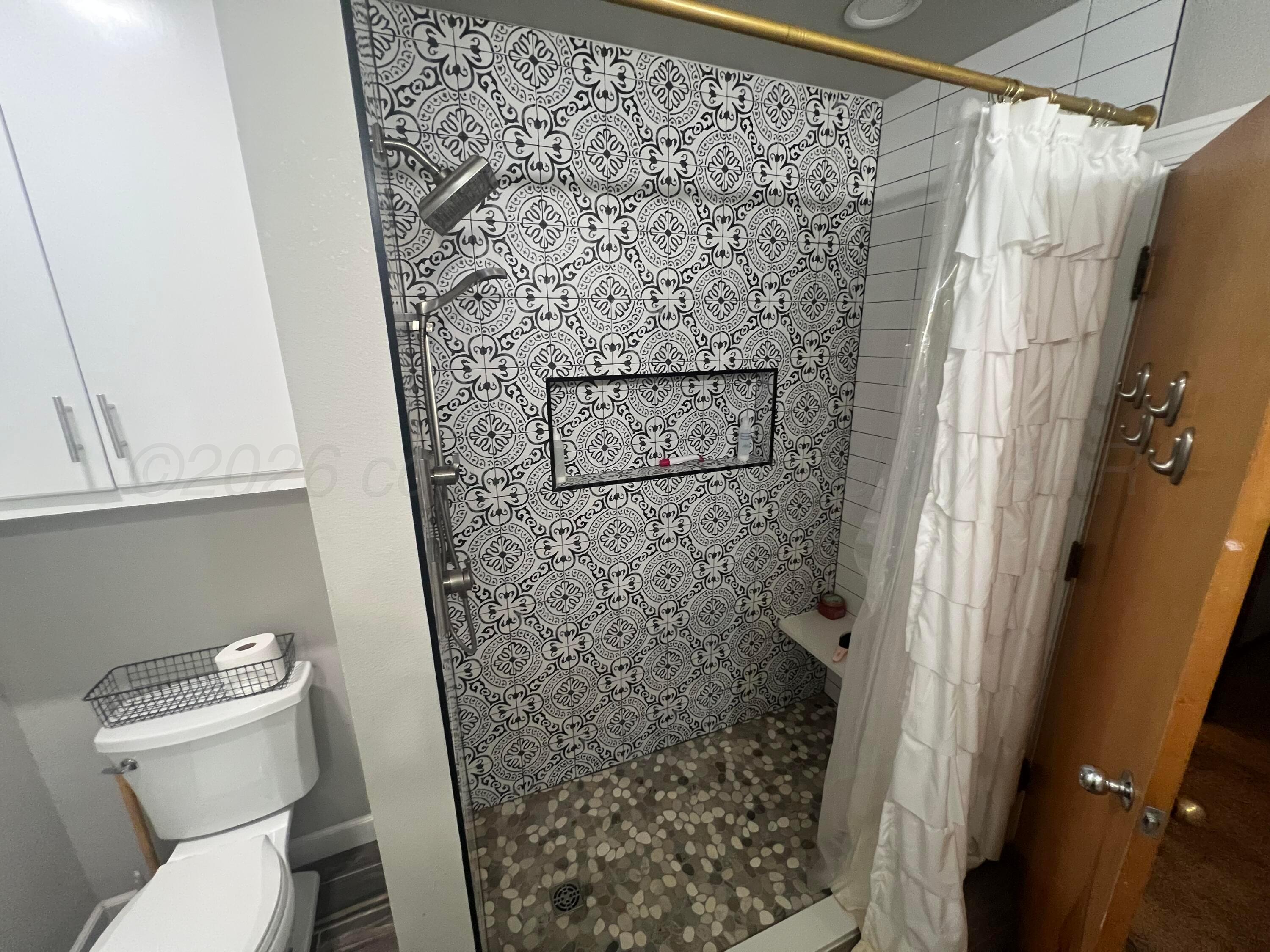 906 Euclid Avenue Property Photo 28