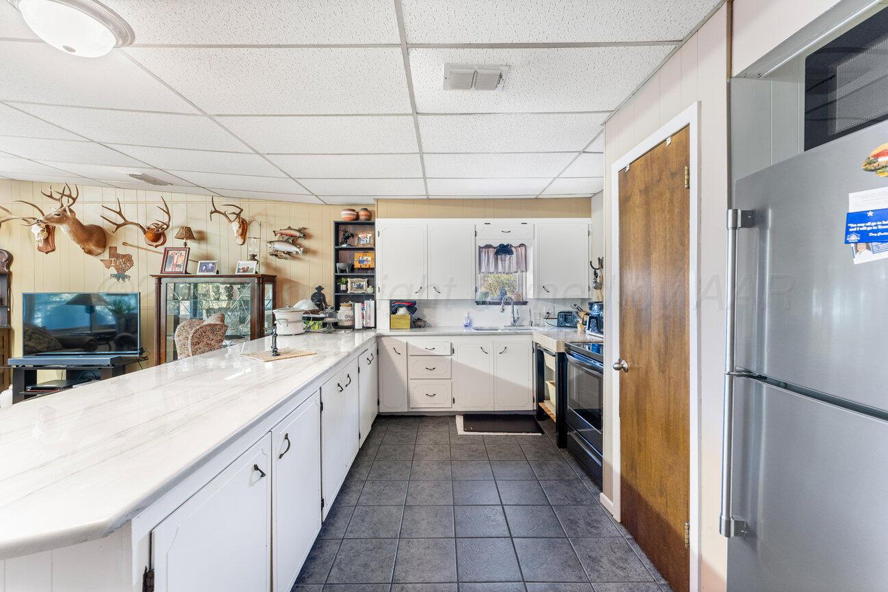 309 Fritch Drive Property Photo 13