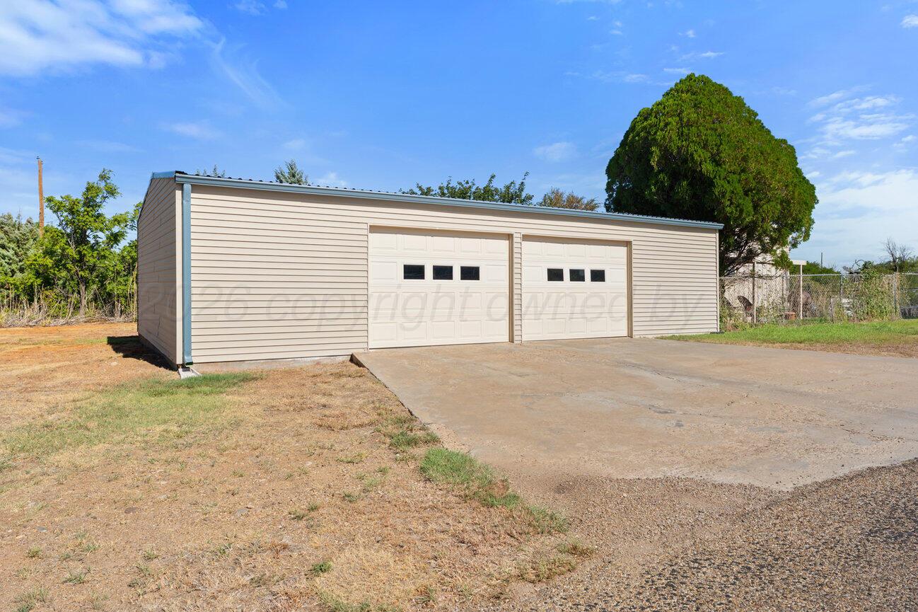 309 Fritch Drive Property Photo 25