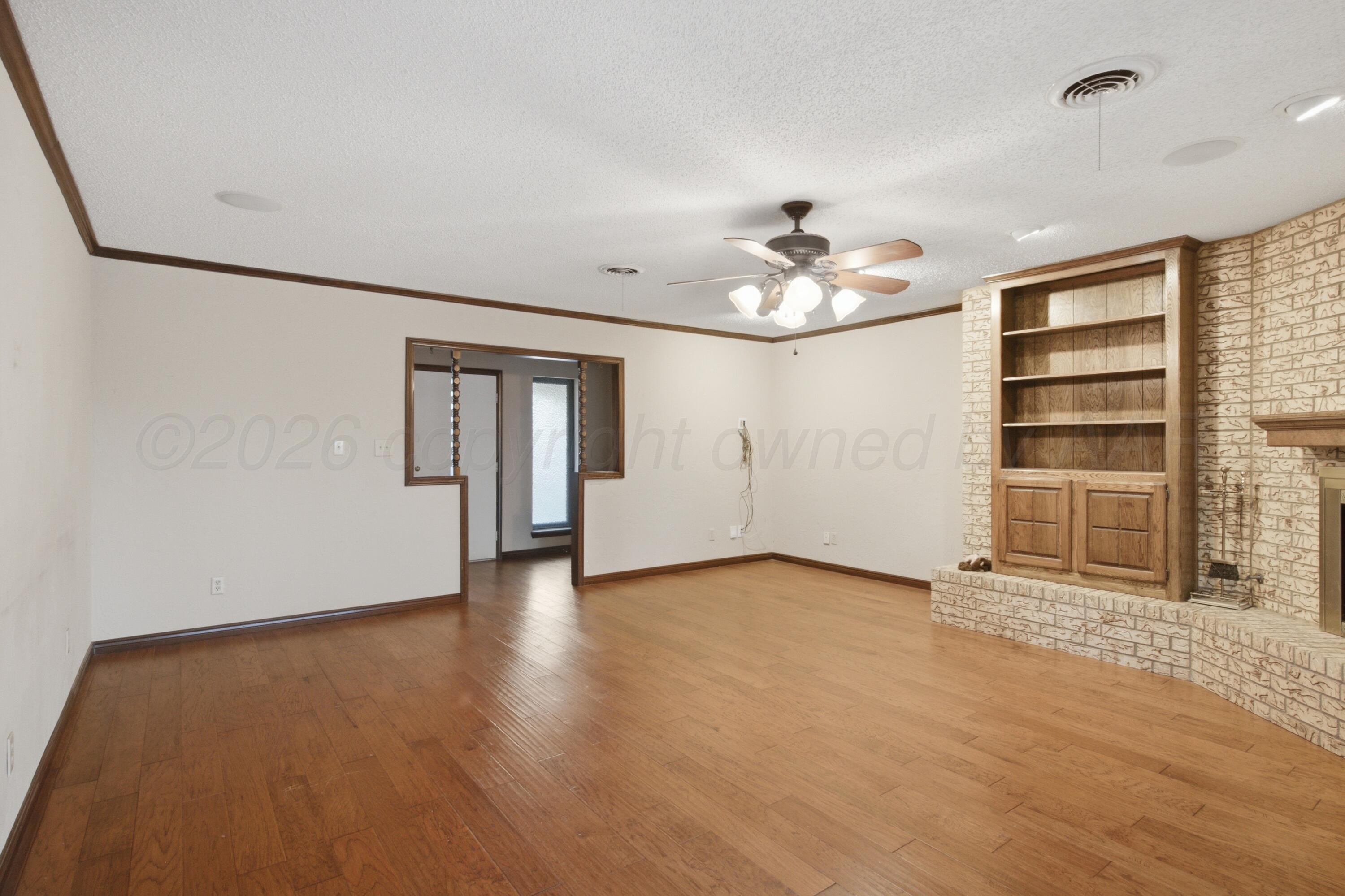 6316 Cedar Hollow Drive Property Photo 5
