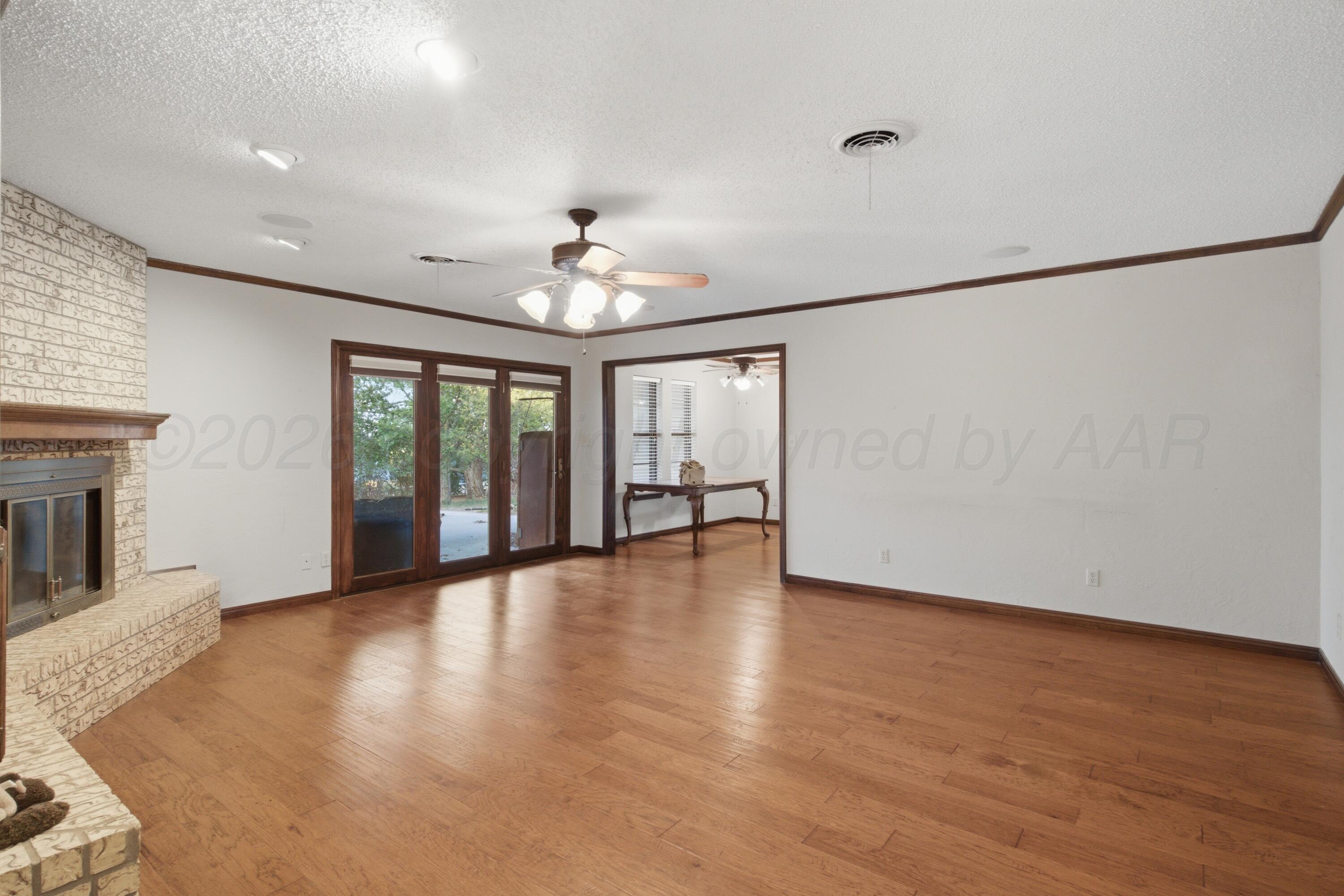 6316 Cedar Hollow Drive Property Photo 7