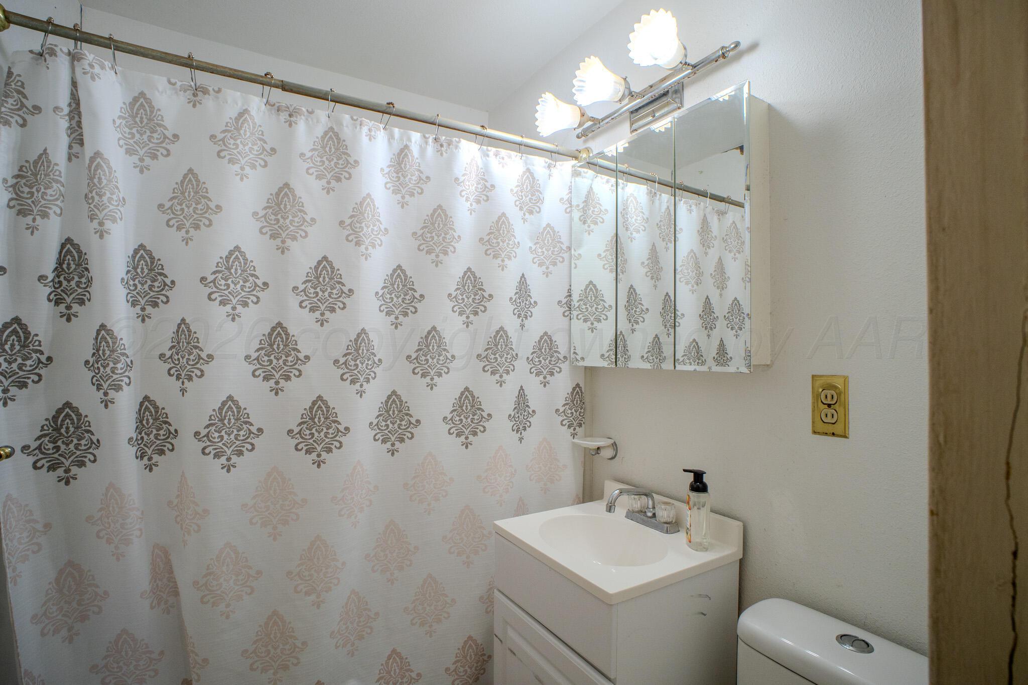 505 Sw 45th Avenue Property Photo 6