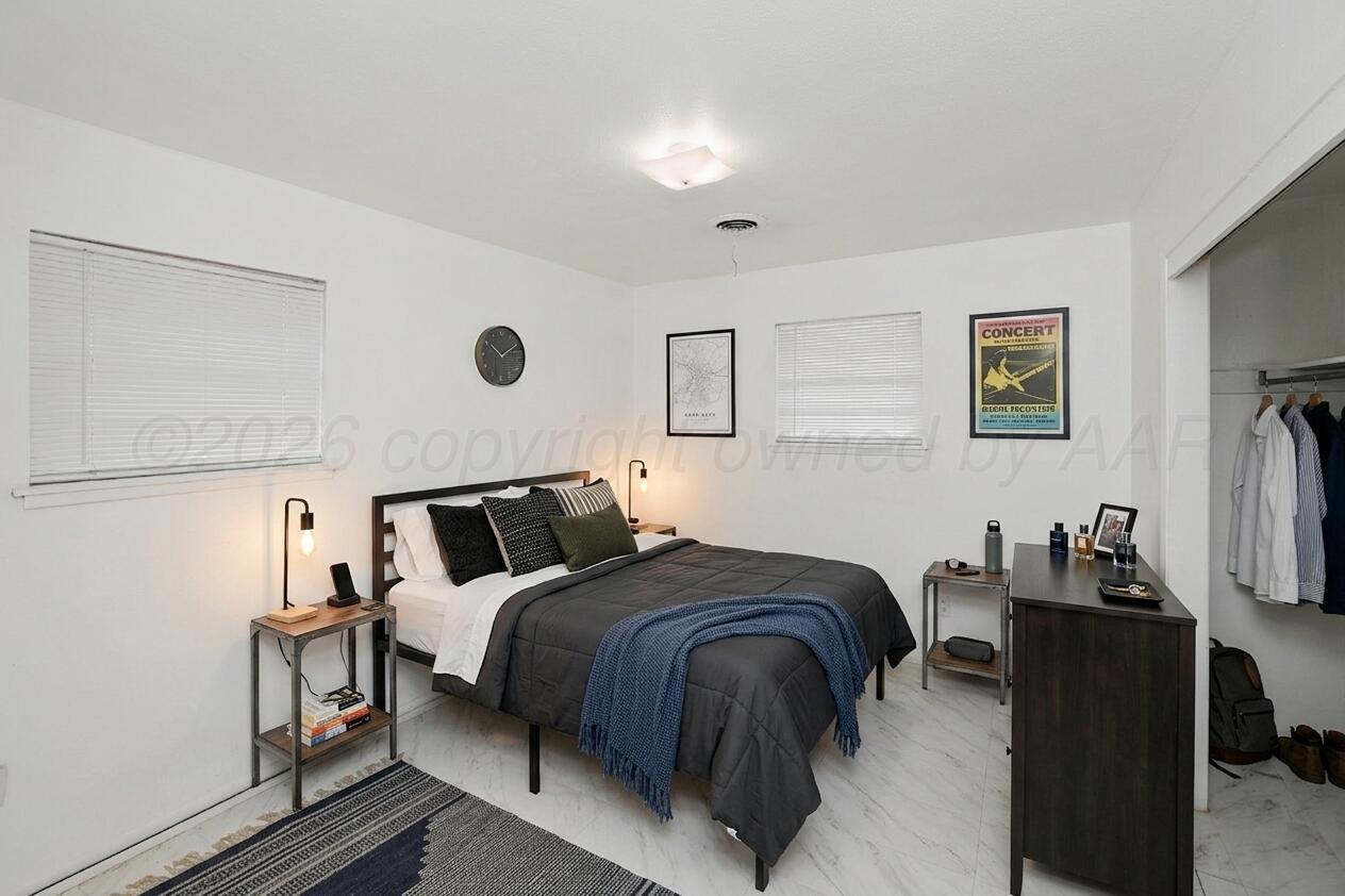 1252 Iris Street Property Photo 17