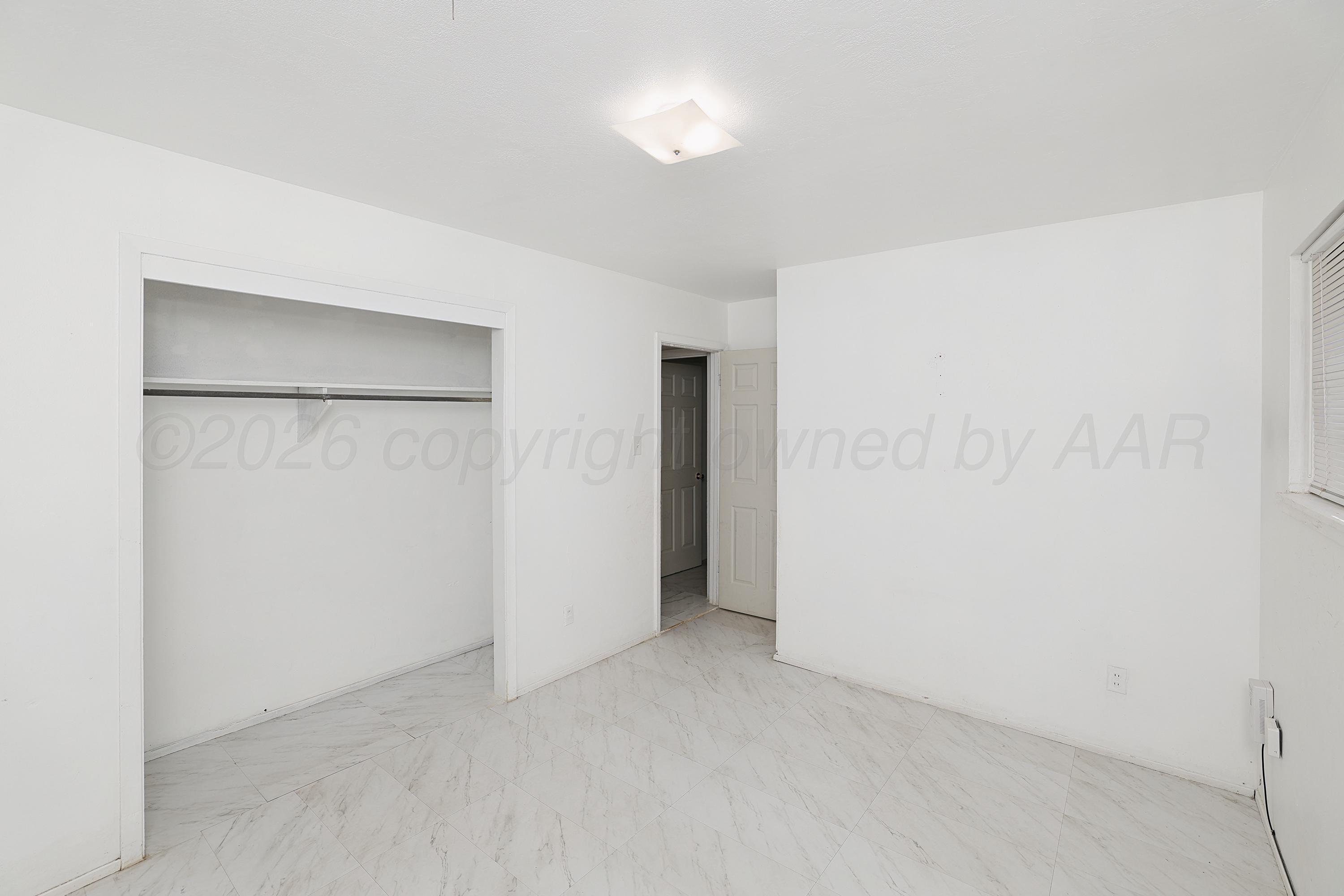 1252 Iris Street Property Photo 19