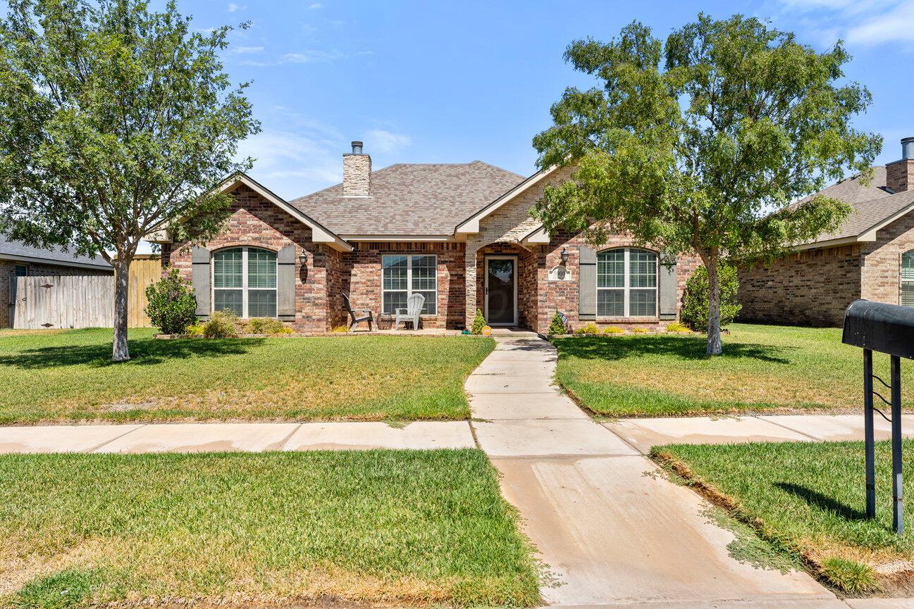 9900 ADDELYN Avenue Property Photo 1