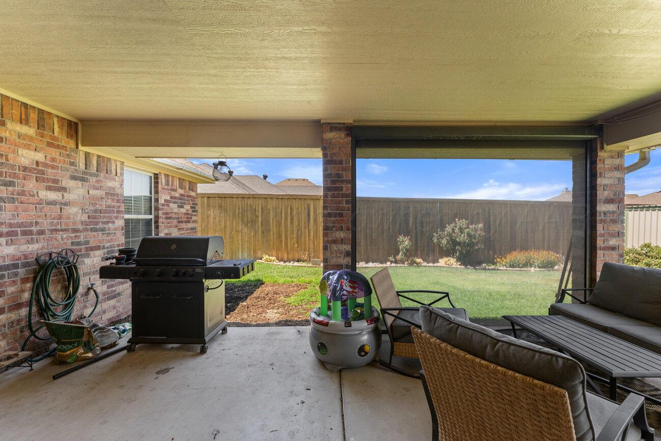 9900 Addelyn Avenue Property Photo 32