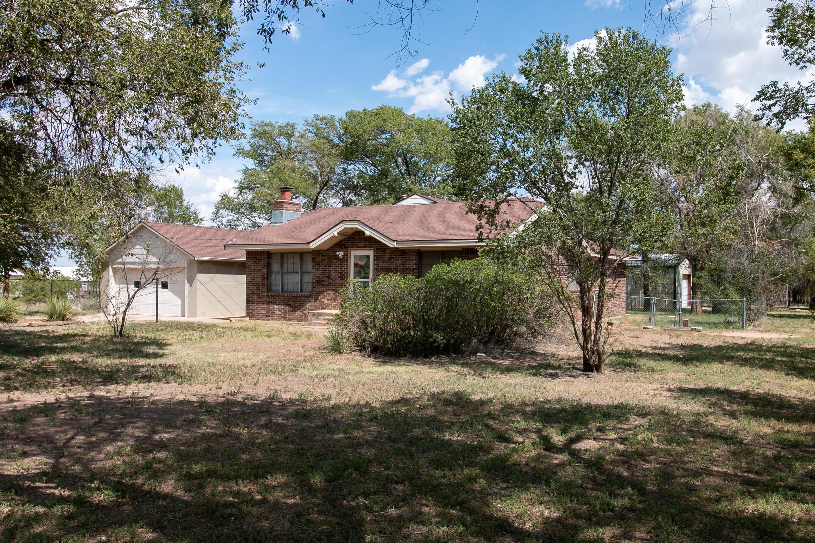 112 Ernest Lee Drive Property Photo 3