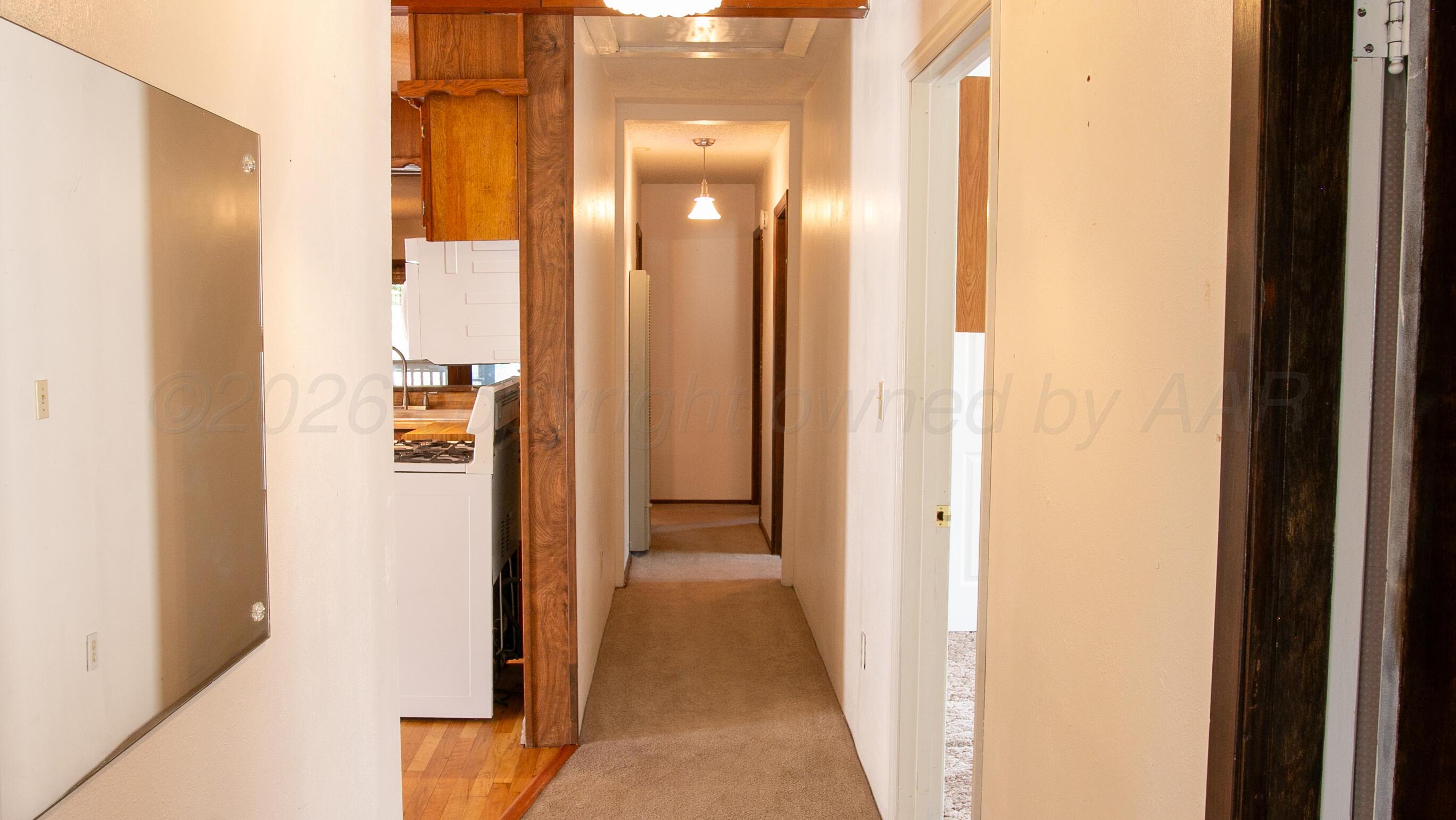 112 Ernest Lee Drive Property Photo 6