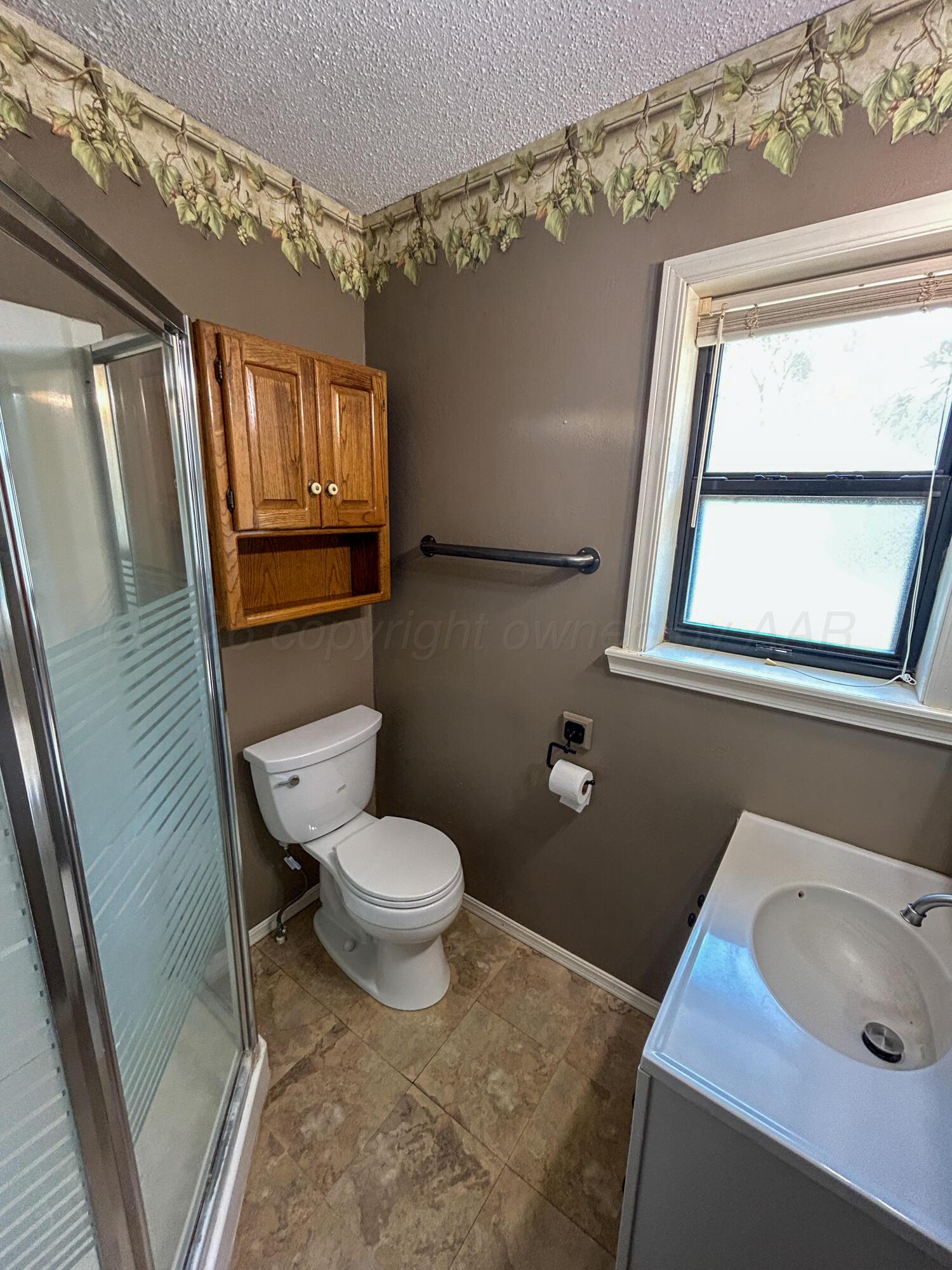112 Ernest Lee Drive Property Photo 15