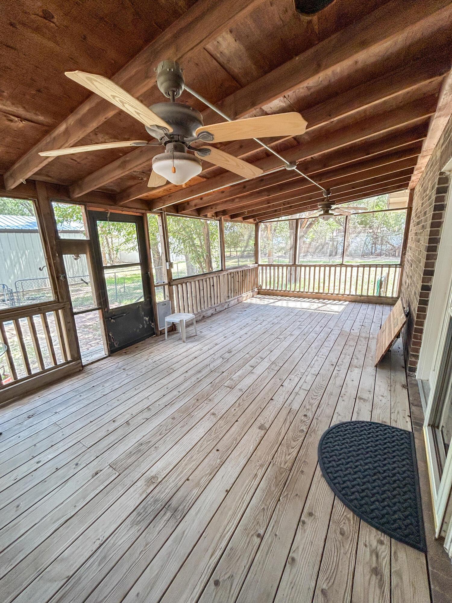 112 Ernest Lee Drive Property Photo 25