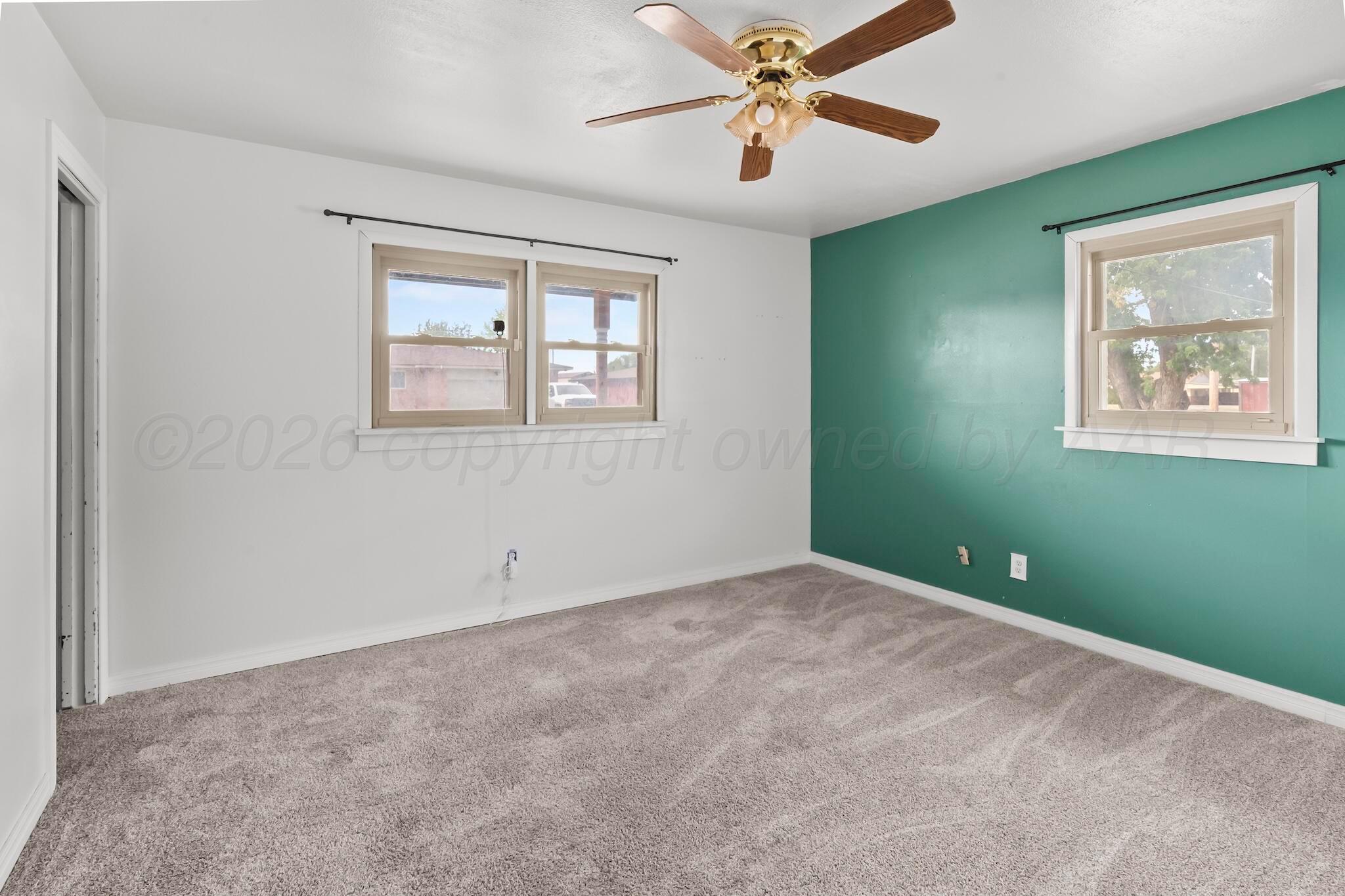 500 W Lasalle Street Property Photo 11