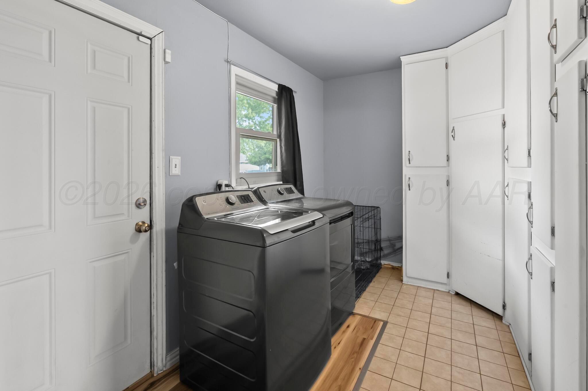 500 W Lasalle Street Property Photo 18