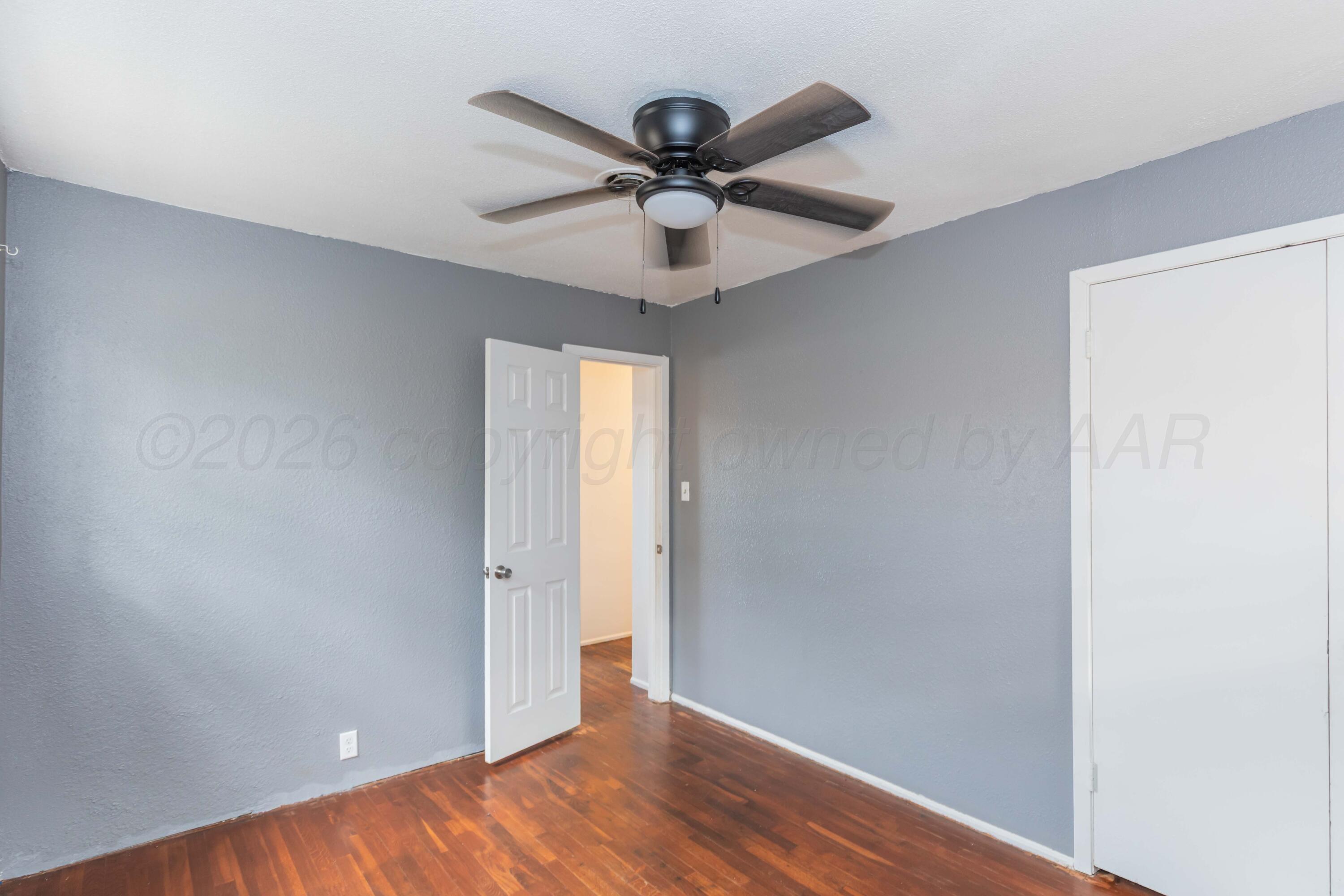 2901 S Apache Street Property Photo 25