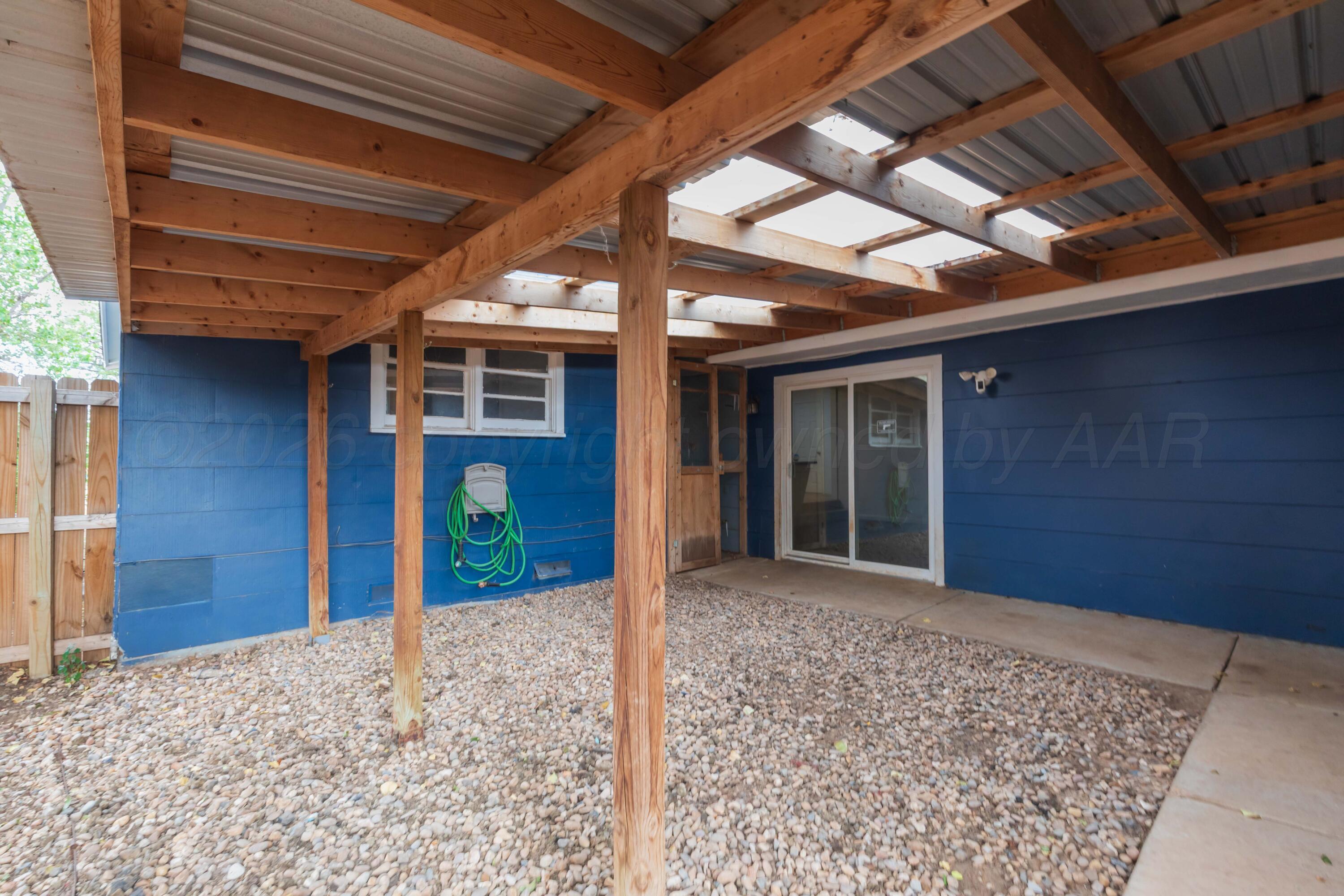 2901 S Apache Street Property Photo 39