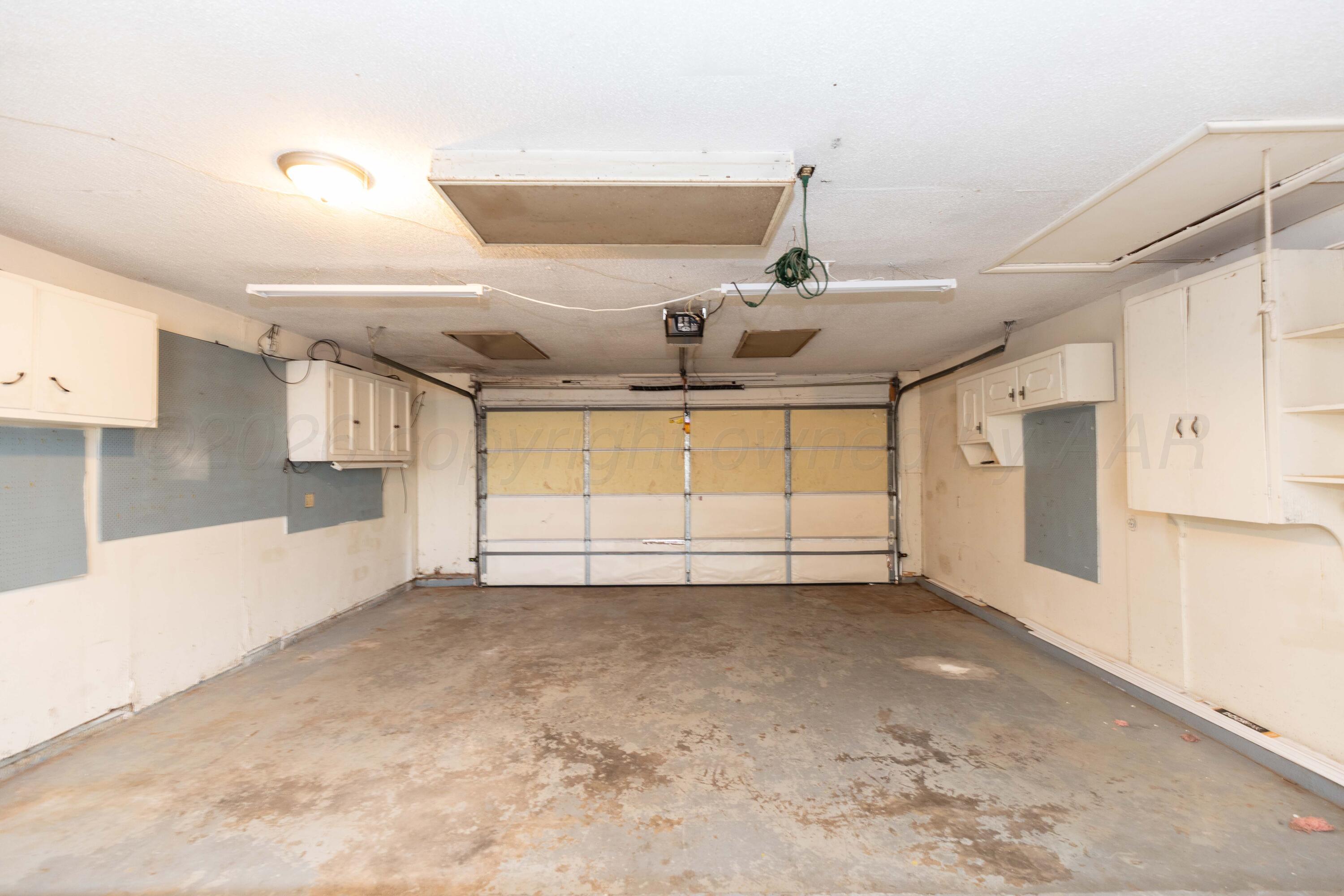 2901 S Apache Street Property Photo 43