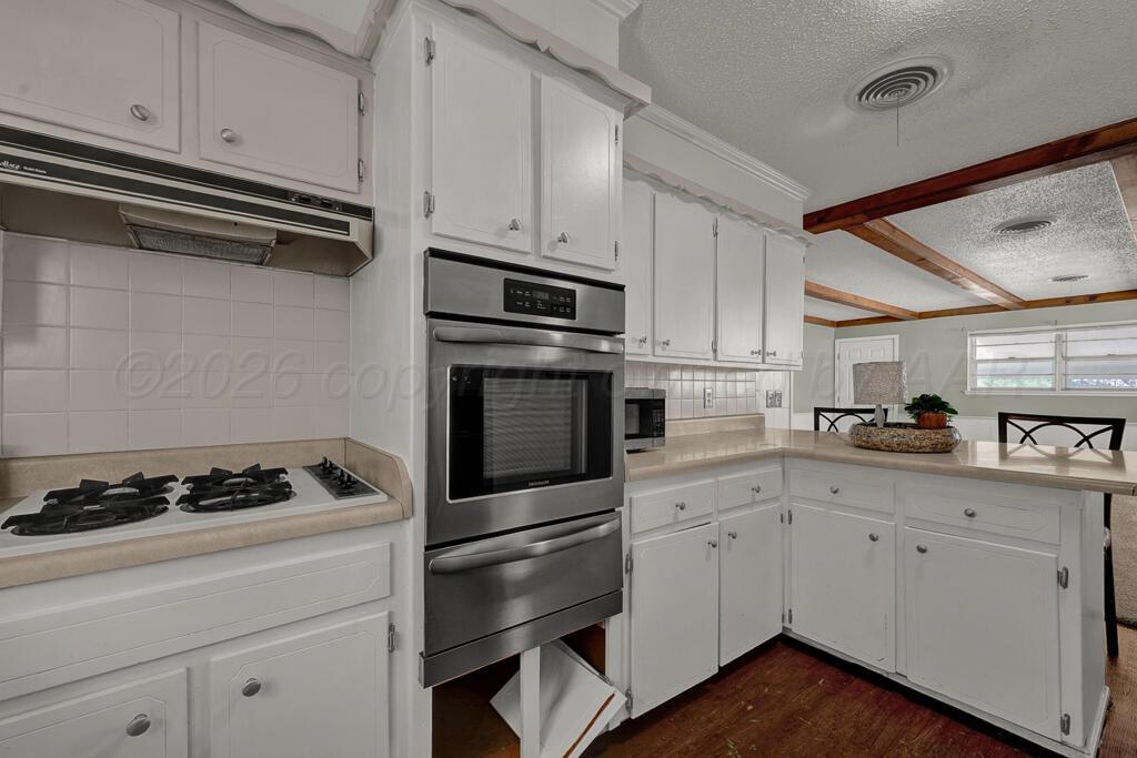 7609 Sombrero Drive Property Photo 11