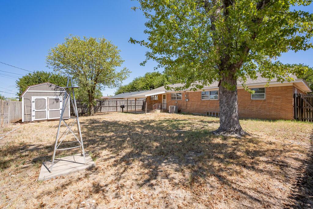 7609 Sombrero Drive Property Photo 28