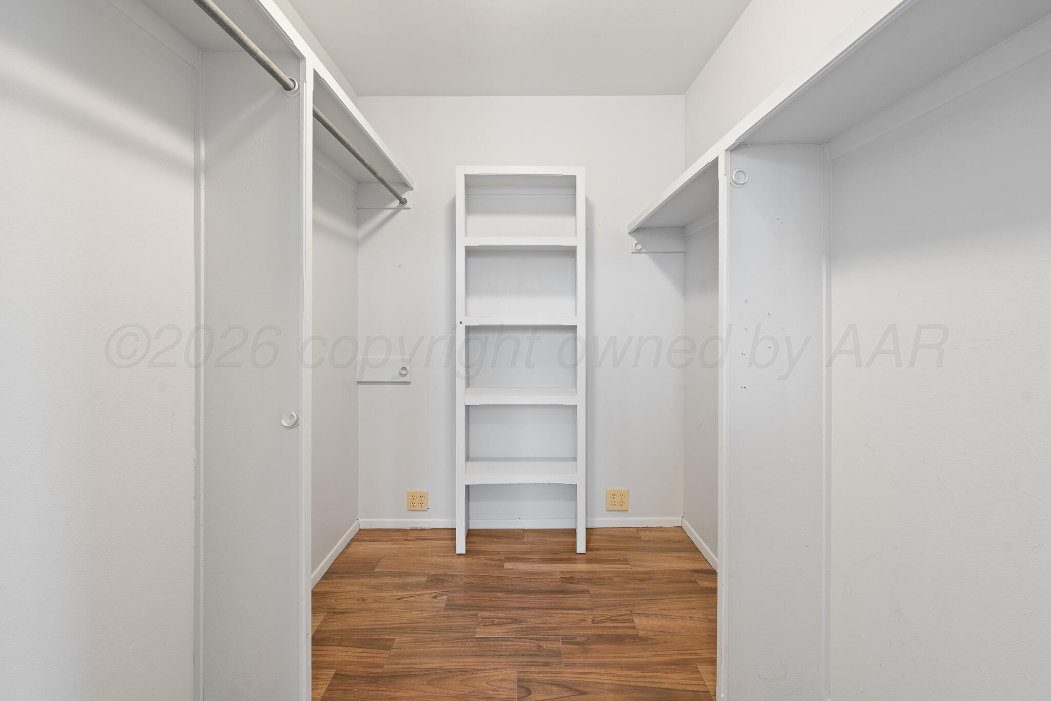5729 Wabash Street Property Photo 13