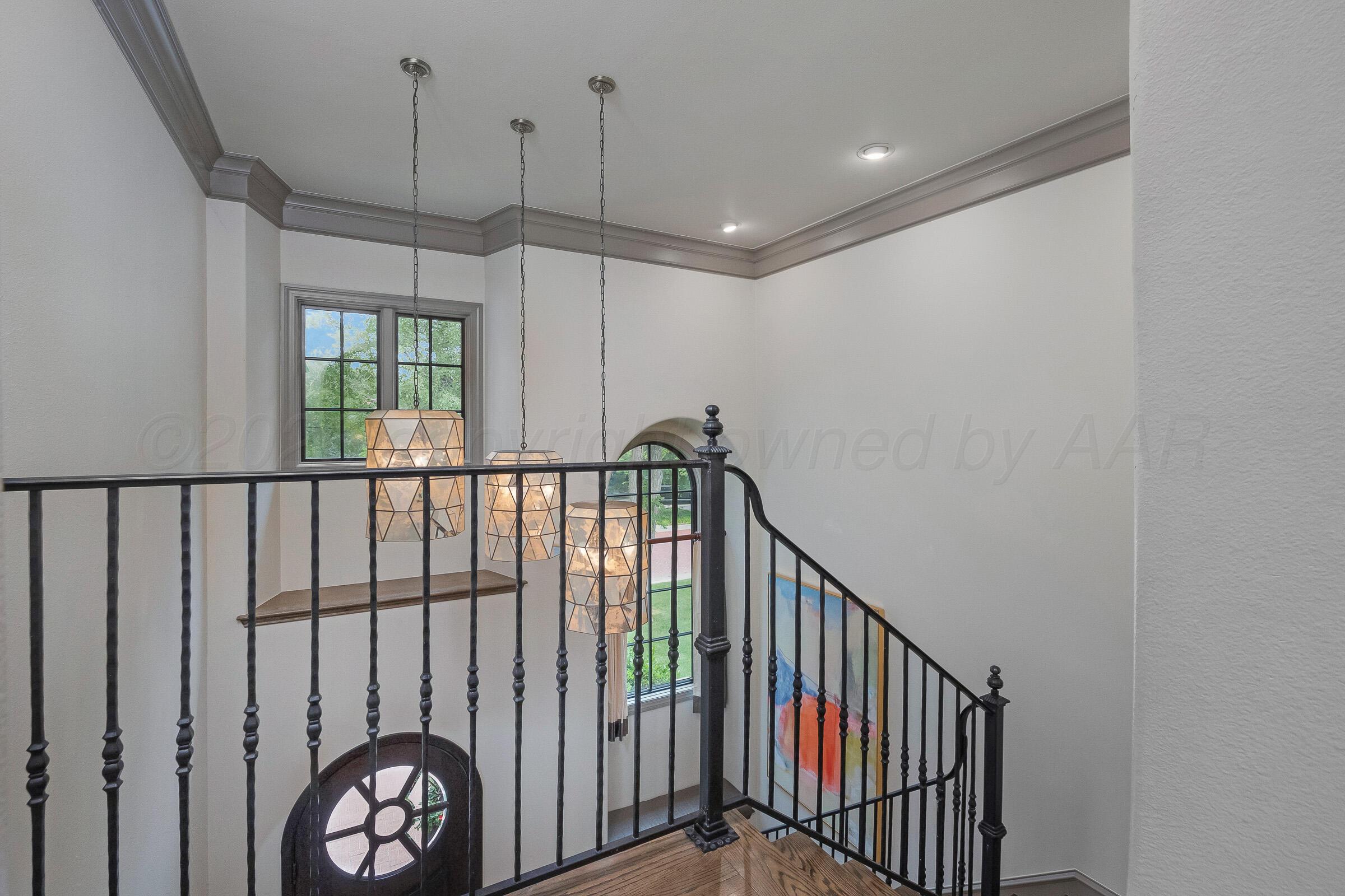 2605 S Hughes Street Property Photo 34