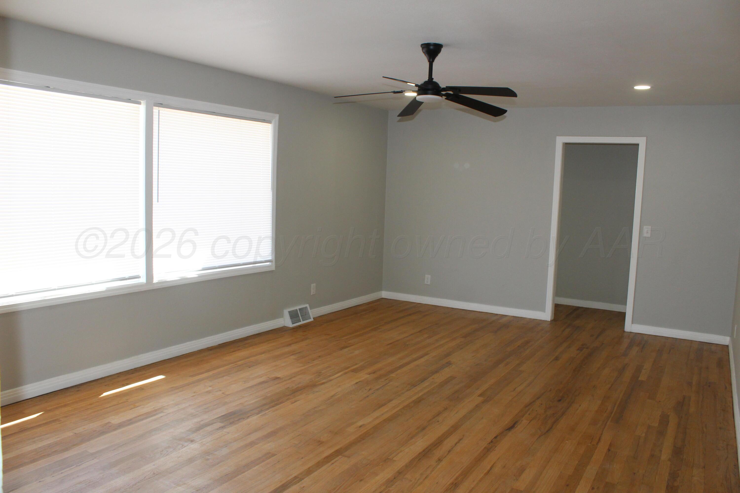 125 D Avenue Property Photo 4