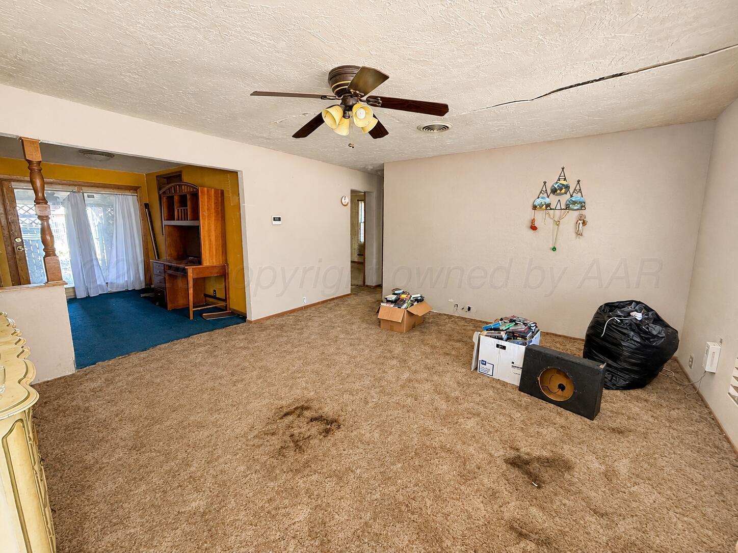 1013 E Kingsmill Avenue Property Photo 5