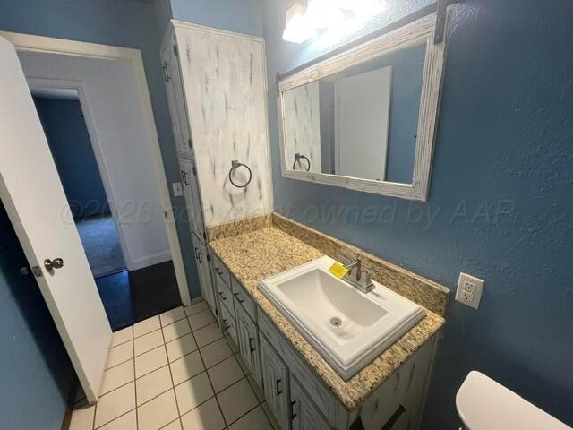 6809 Old Kent Road Property Photo 15