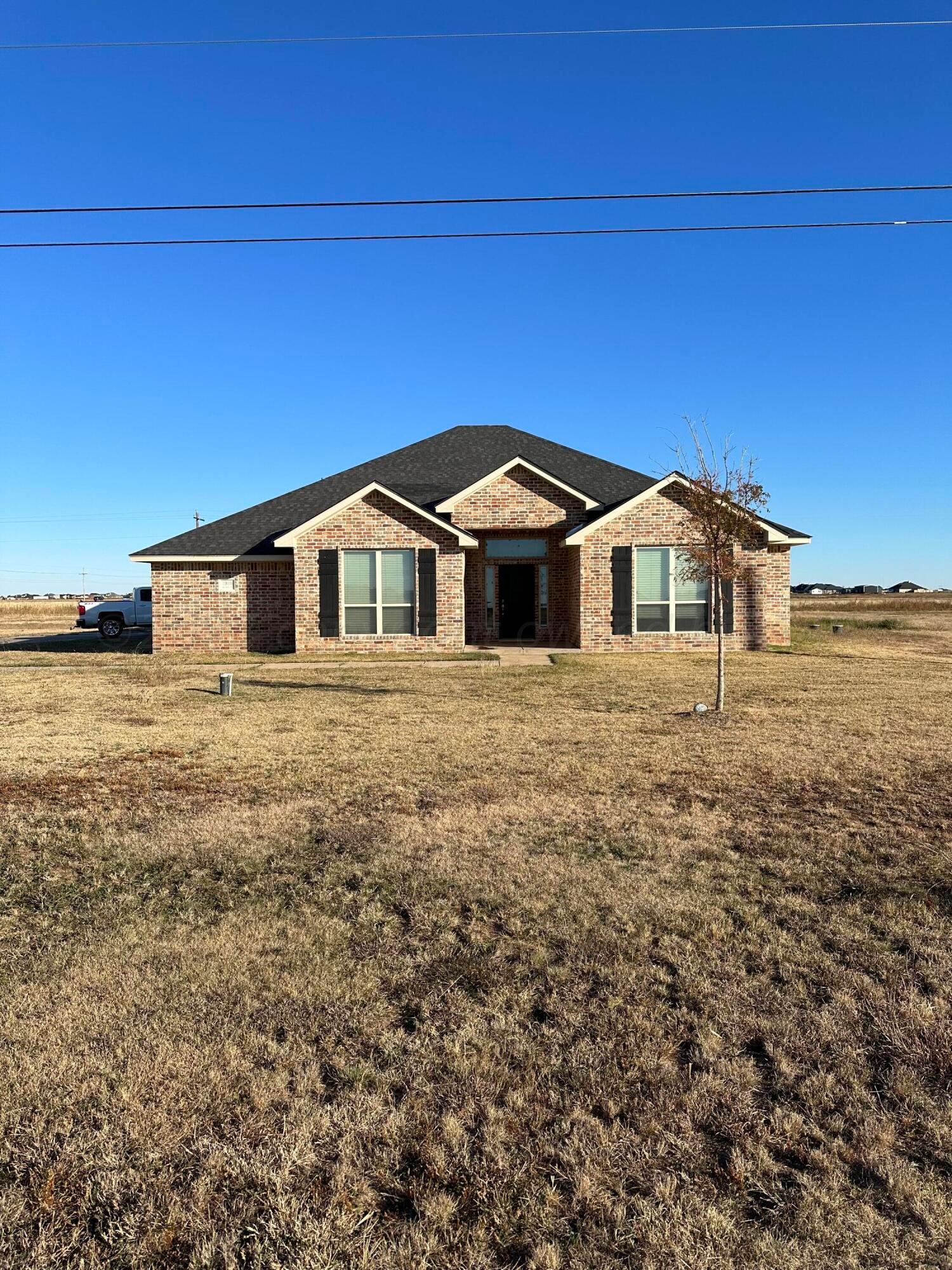 19000 Oak Springs Trail Property Photo 1