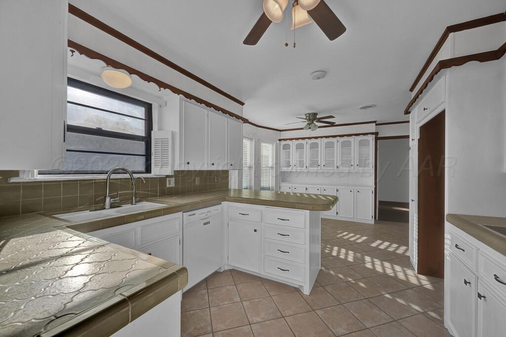 6000 Hatfield Circle Property Photo 14