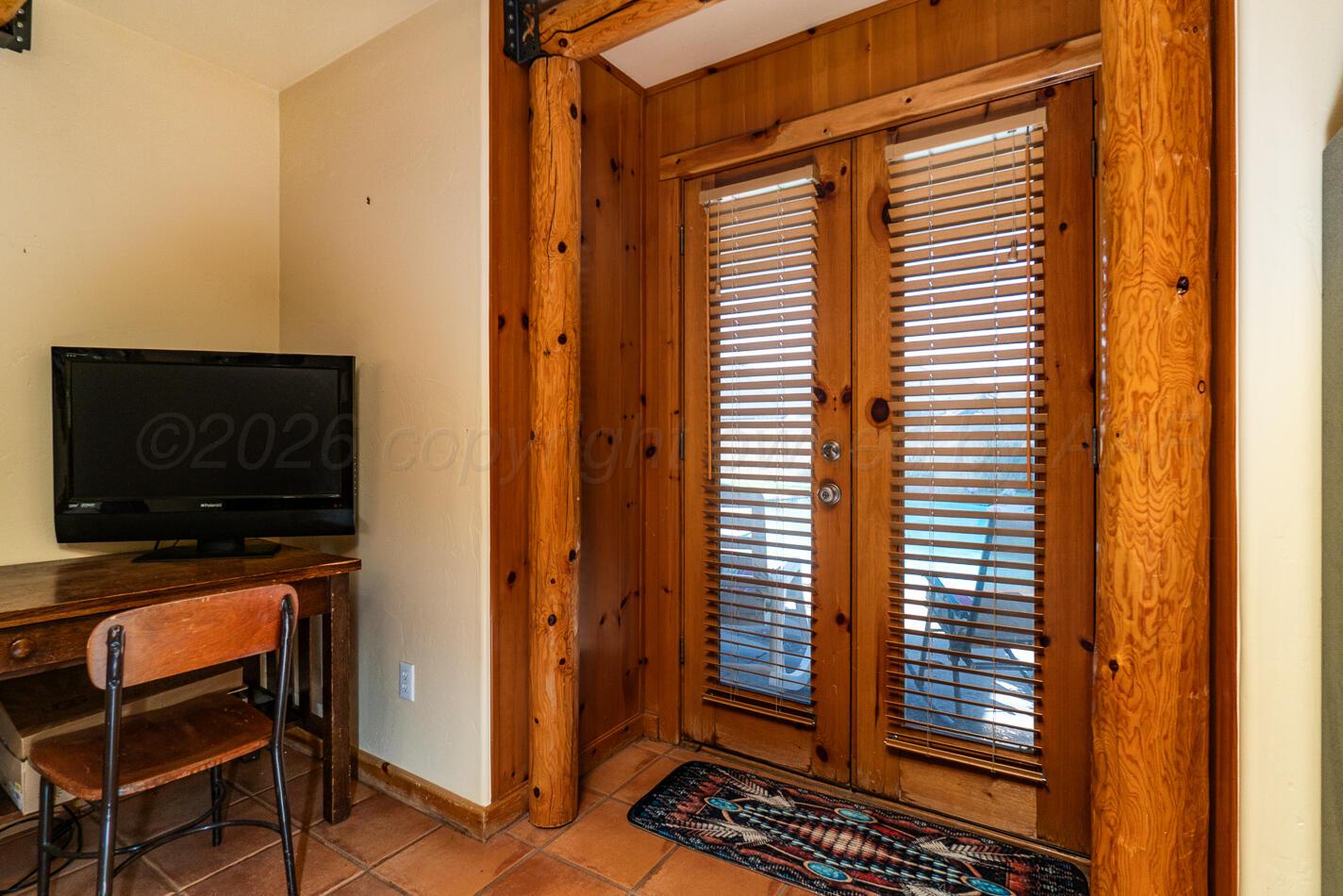 7108 Glenoak Lane Property Photo 25