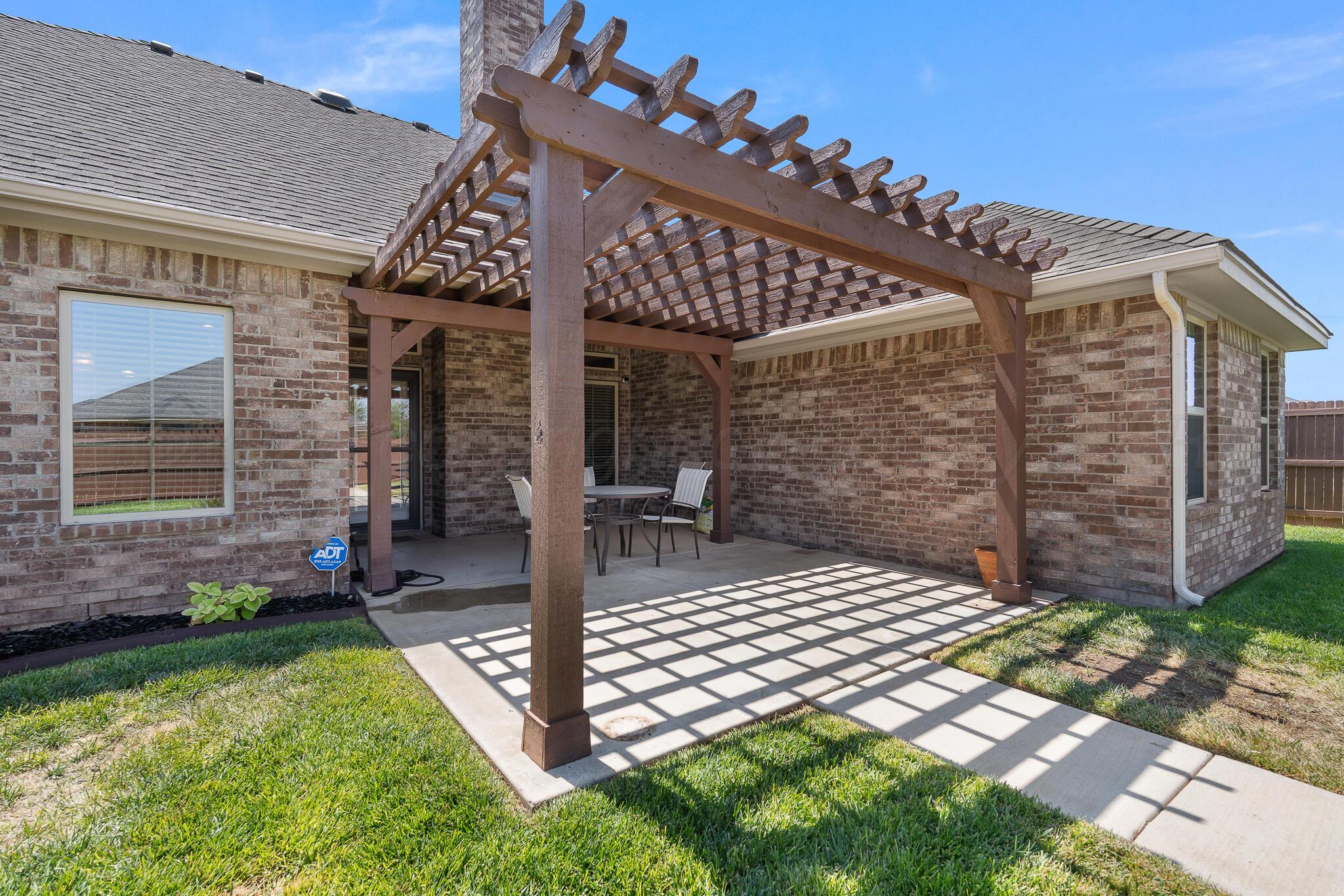 27 William Lane Property Photo 39