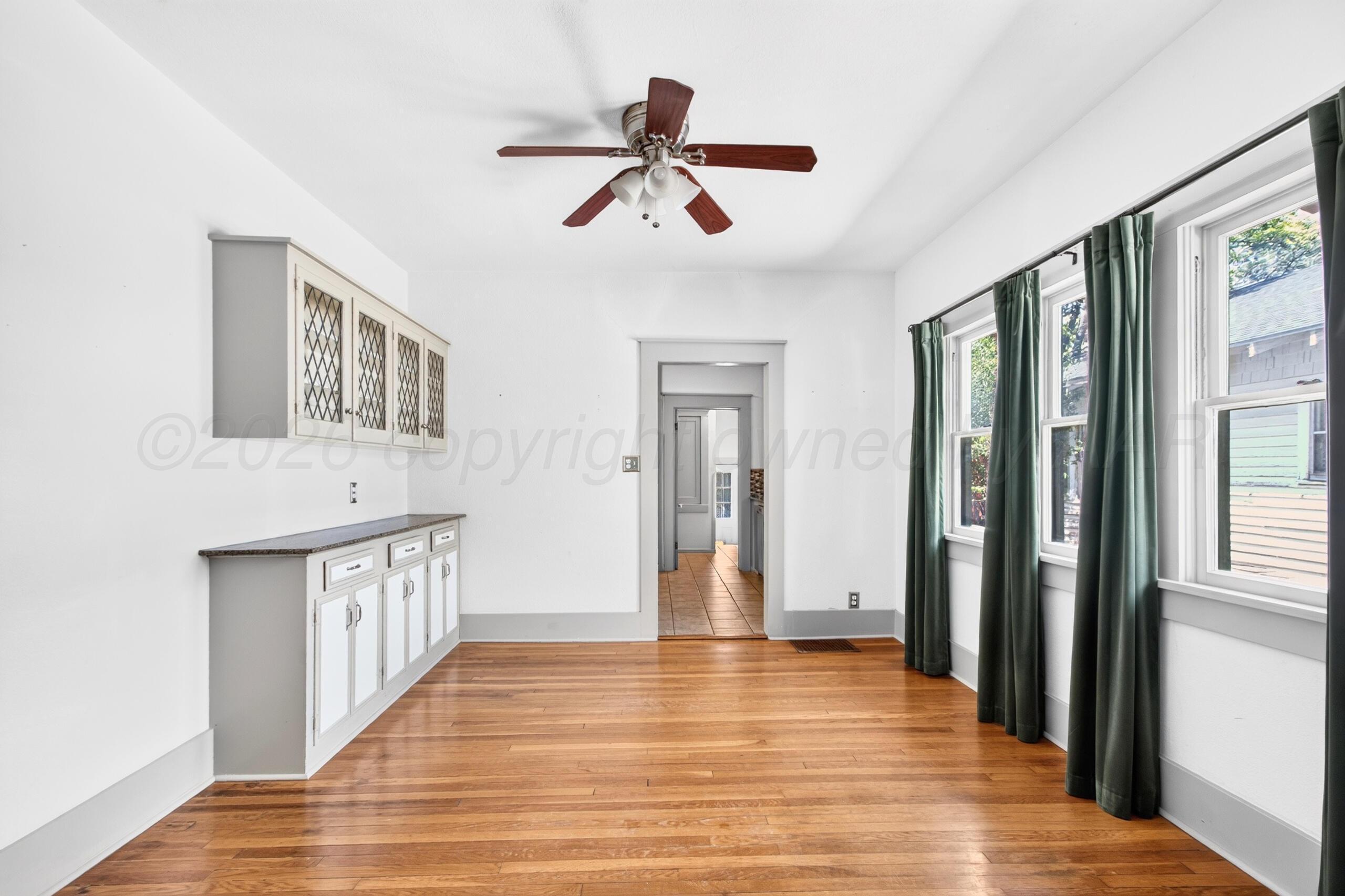 1506 S Jefferson Street Property Photo 11