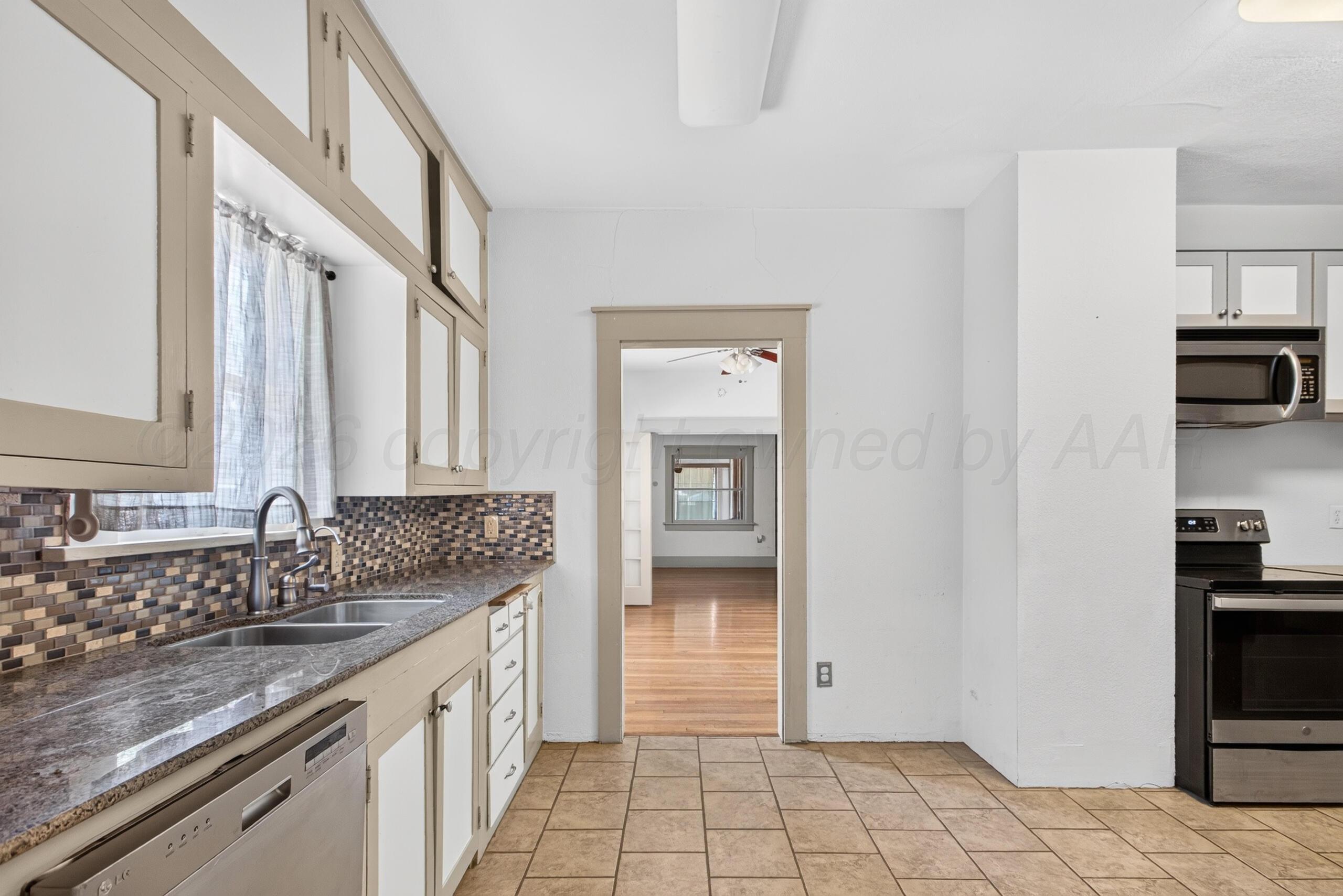 1506 S Jefferson Street Property Photo 15