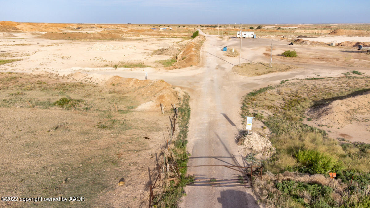 Cemetery Rd Caliche Pit Property Photo 2