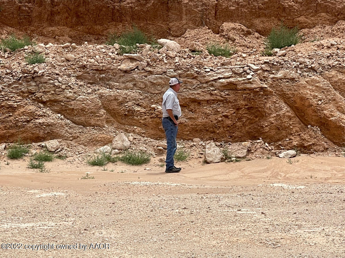 Cemetery Rd Caliche Pit Property Photo 39