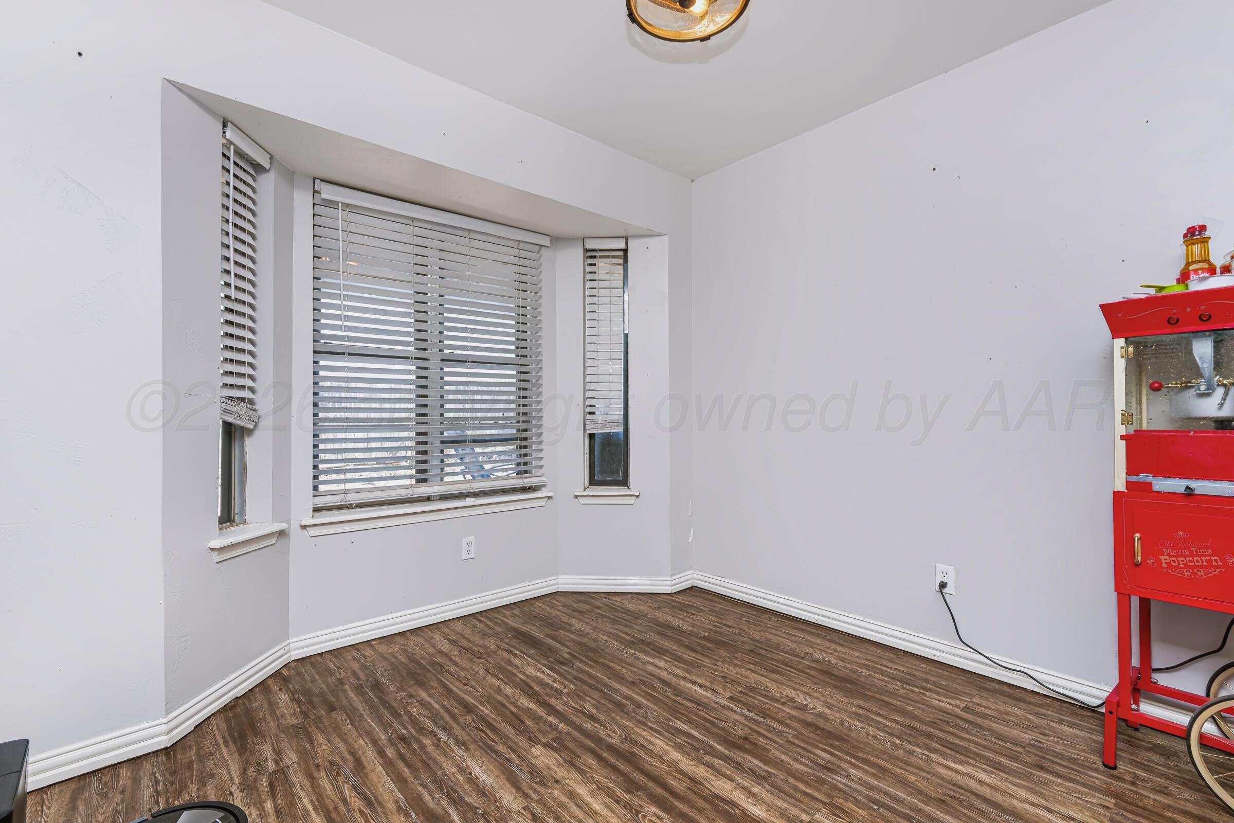 6744 Arroyo Drive Property Photo 9