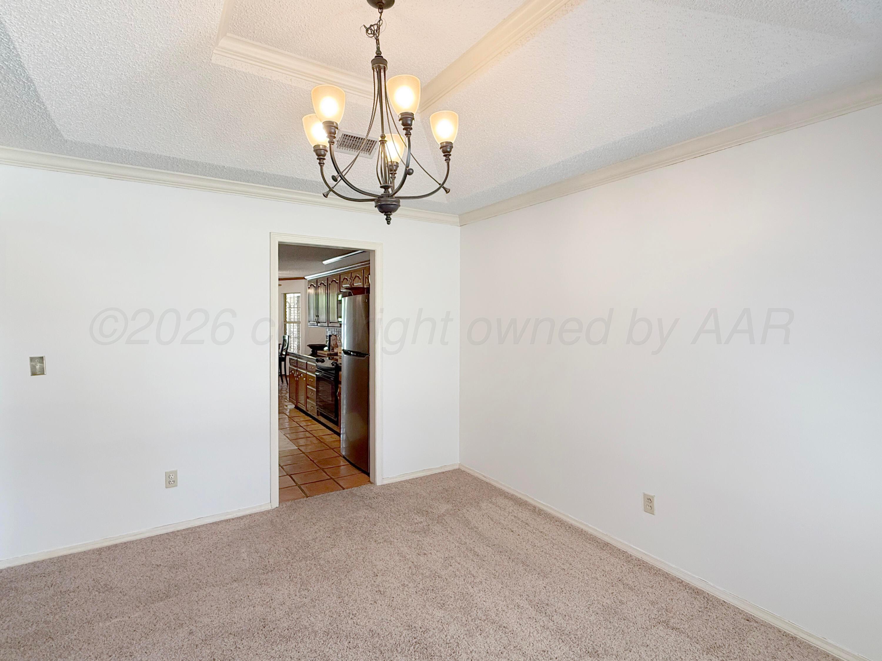 218 W Ocla Street Property Photo 7