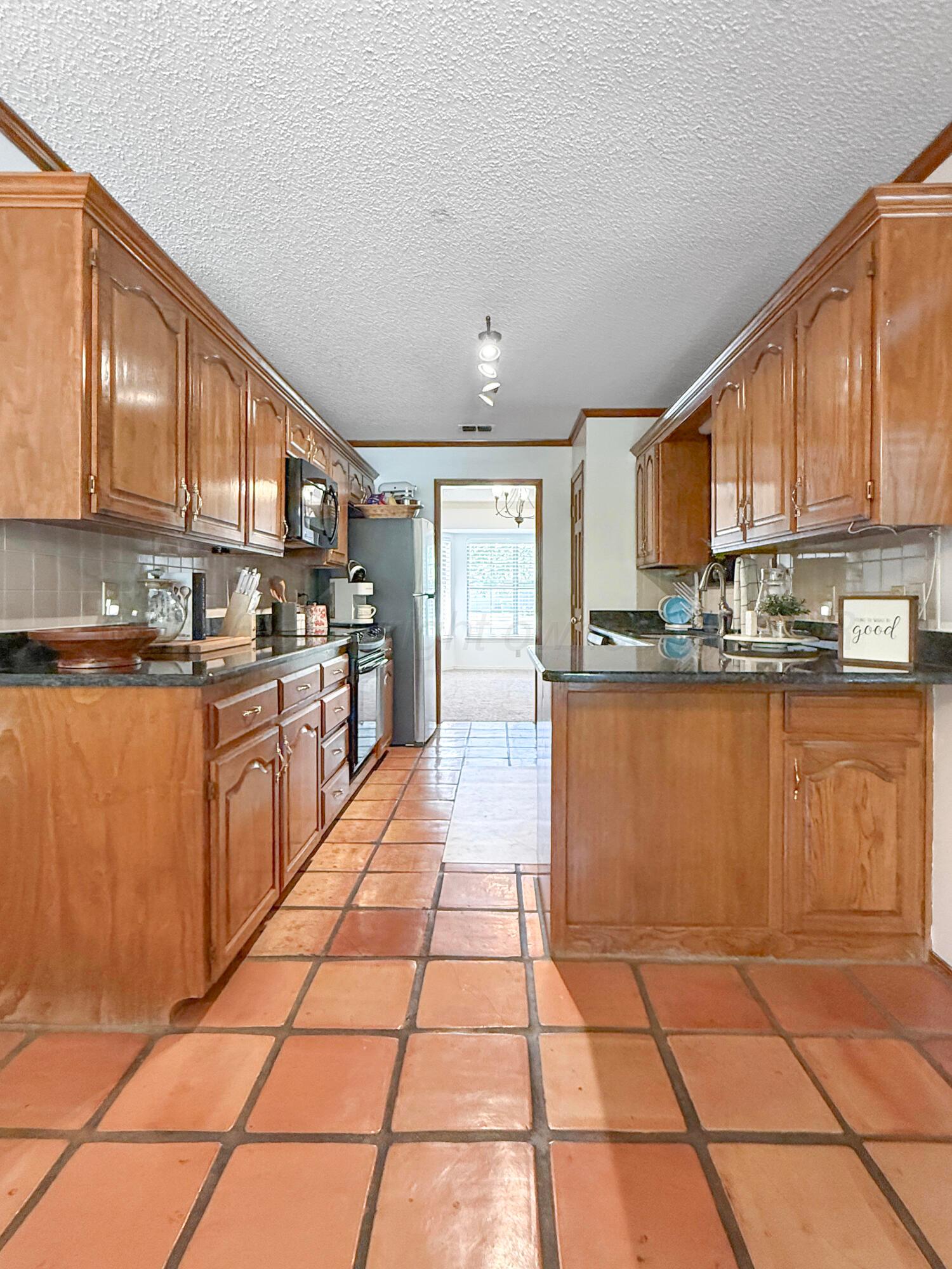 218 W Ocla Street Property Photo 13