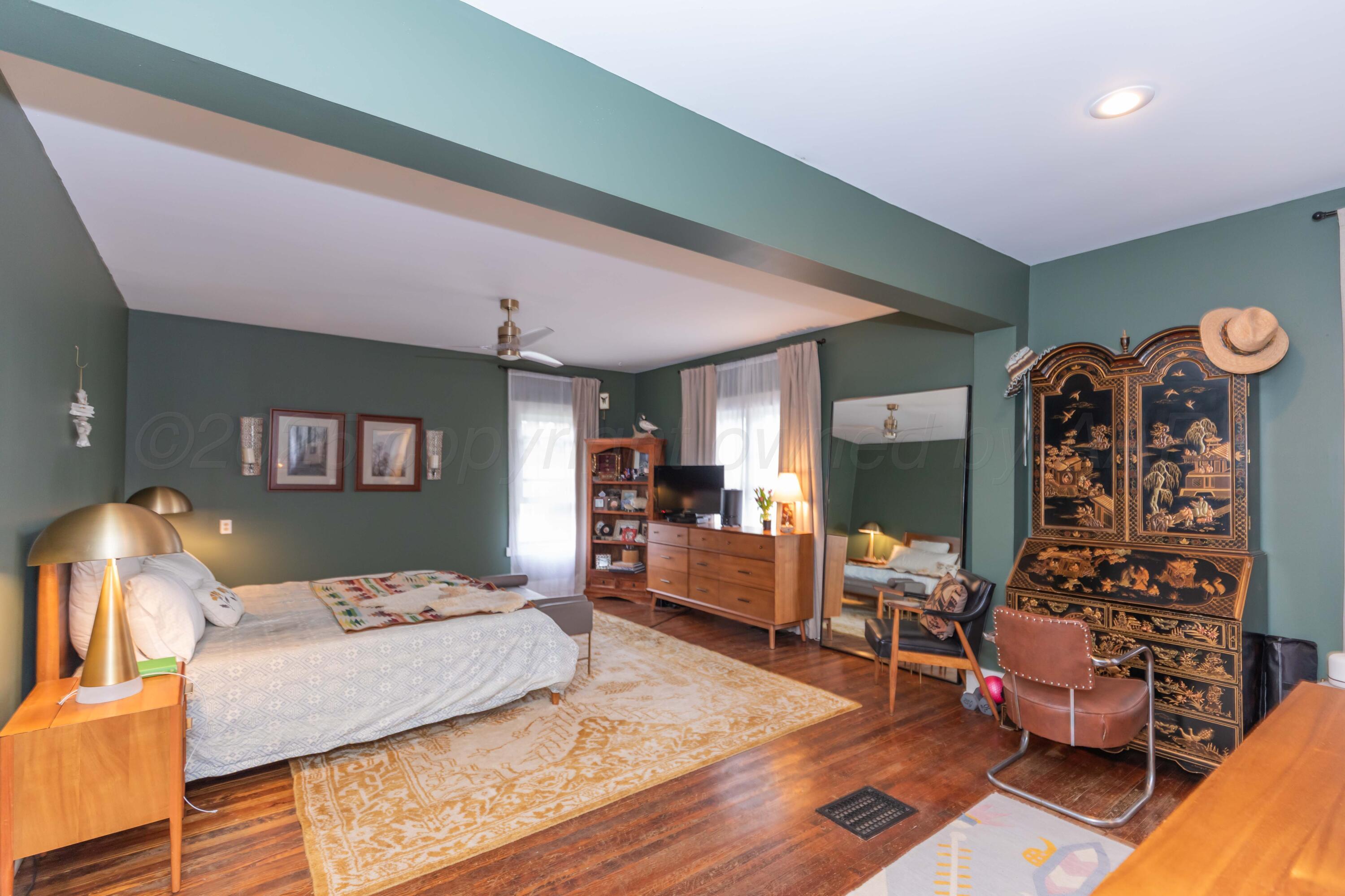 1611 S Van Buren Street Property Photo 31