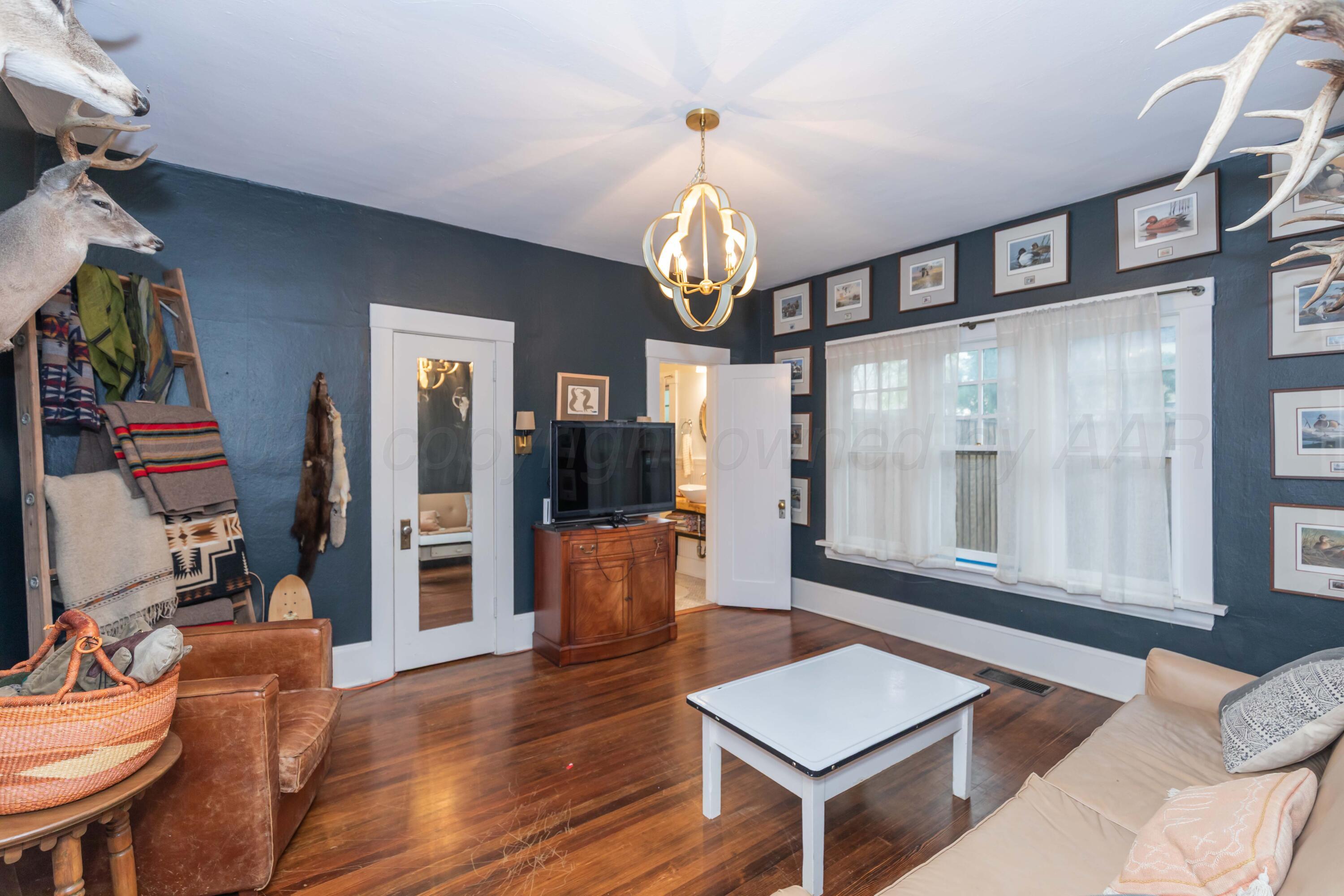 1611 S Van Buren Street Property Photo 39