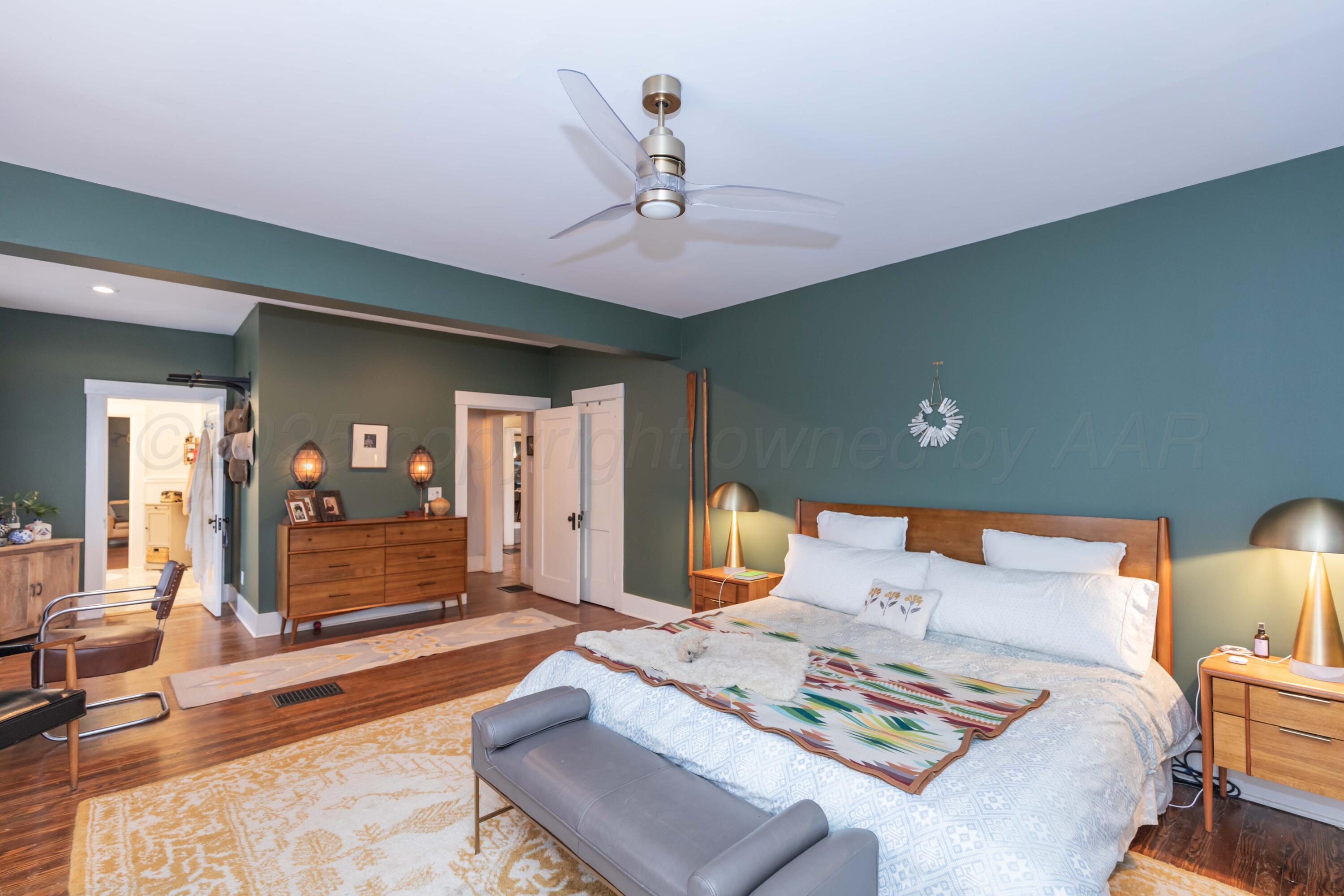 1611 S Van Buren Street Property Photo 33