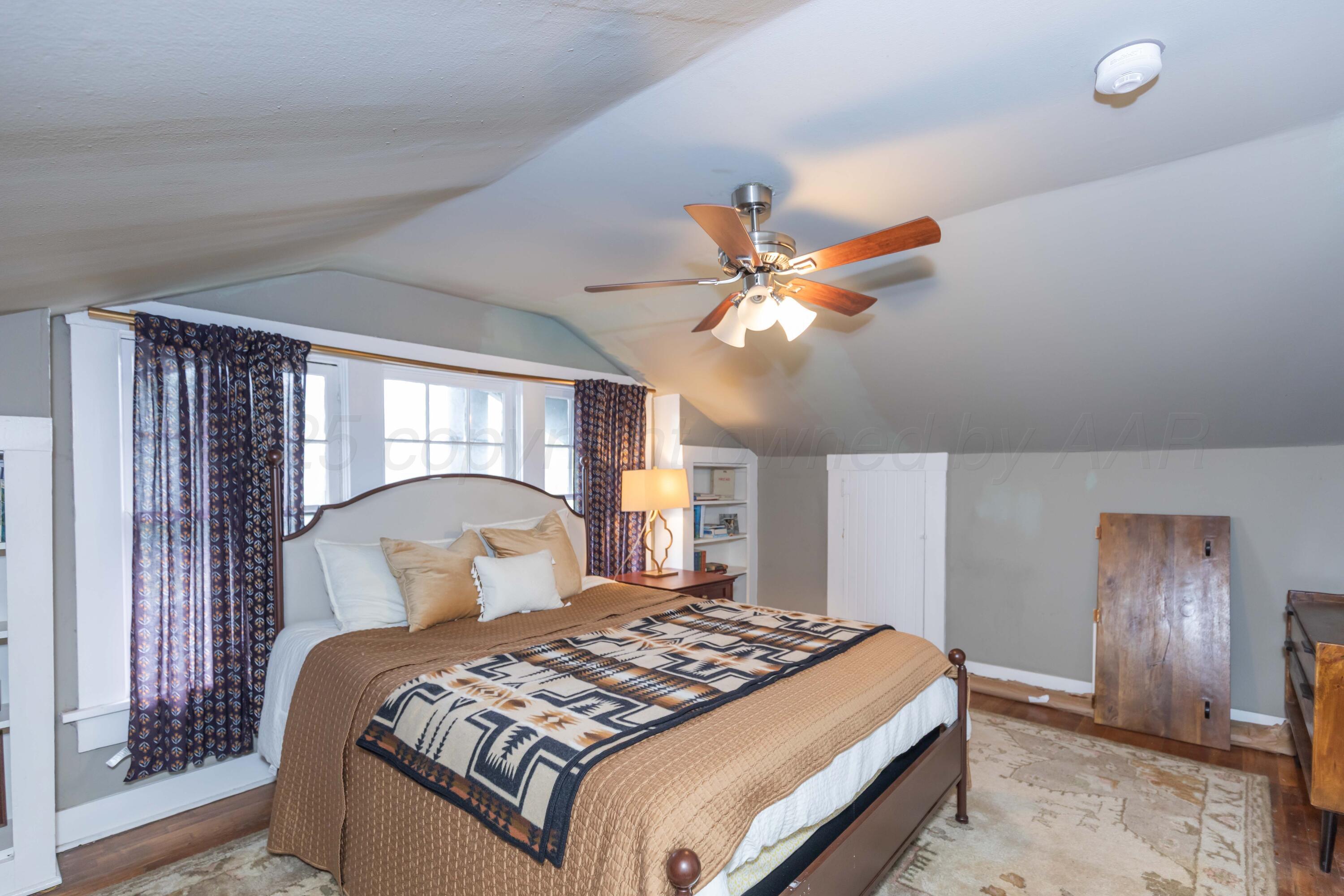 1611 S Van Buren Street Property Photo 45