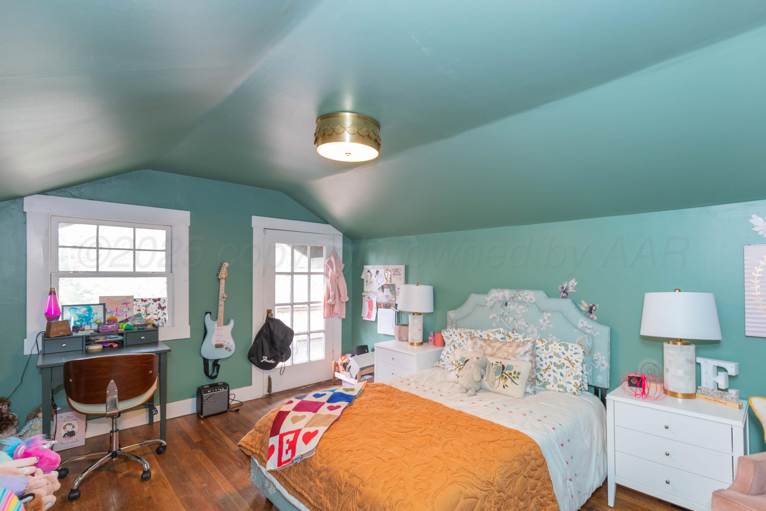 1611 S Van Buren Street Property Photo 47