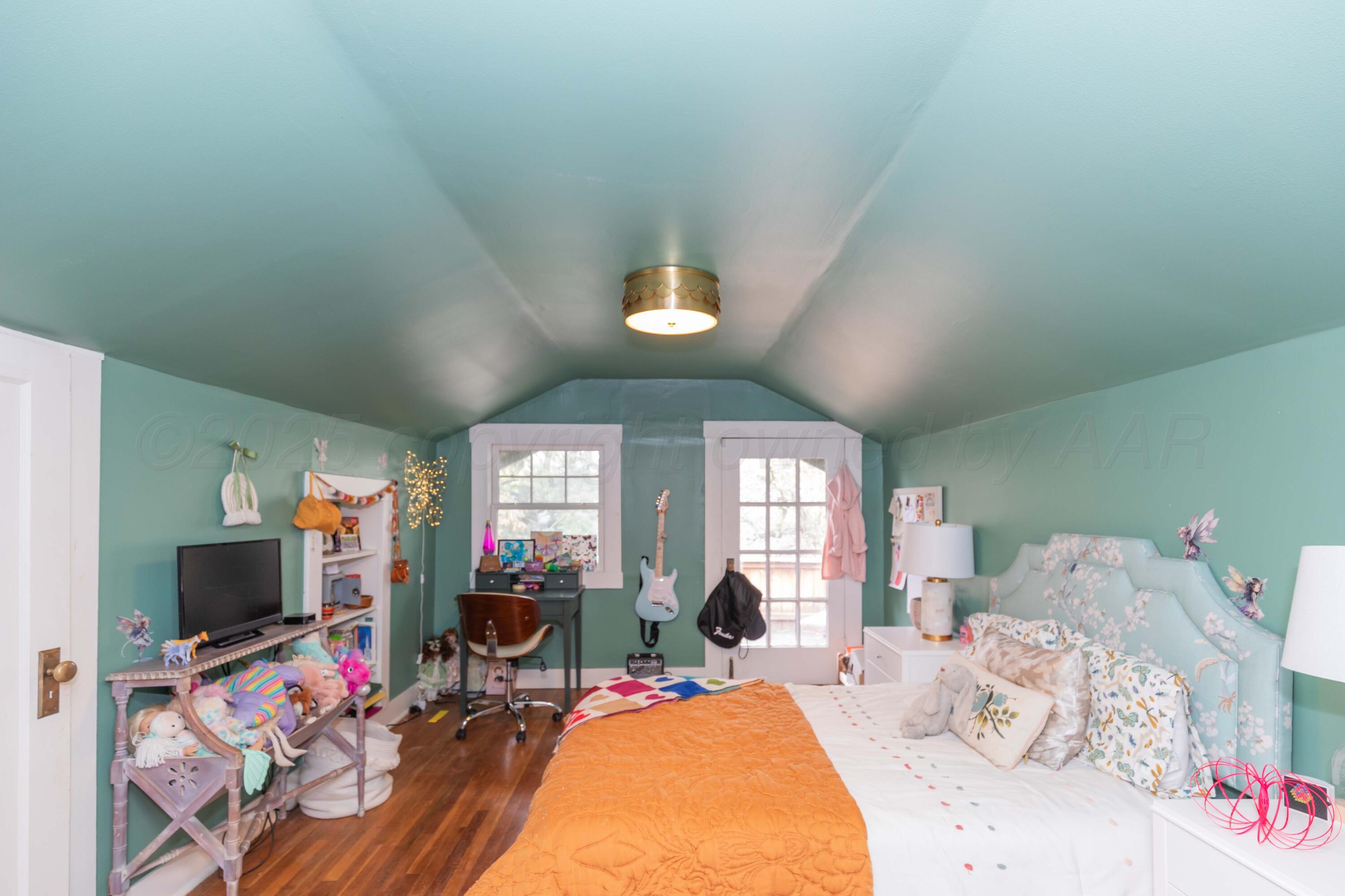 1611 S Van Buren Street Property Photo 51