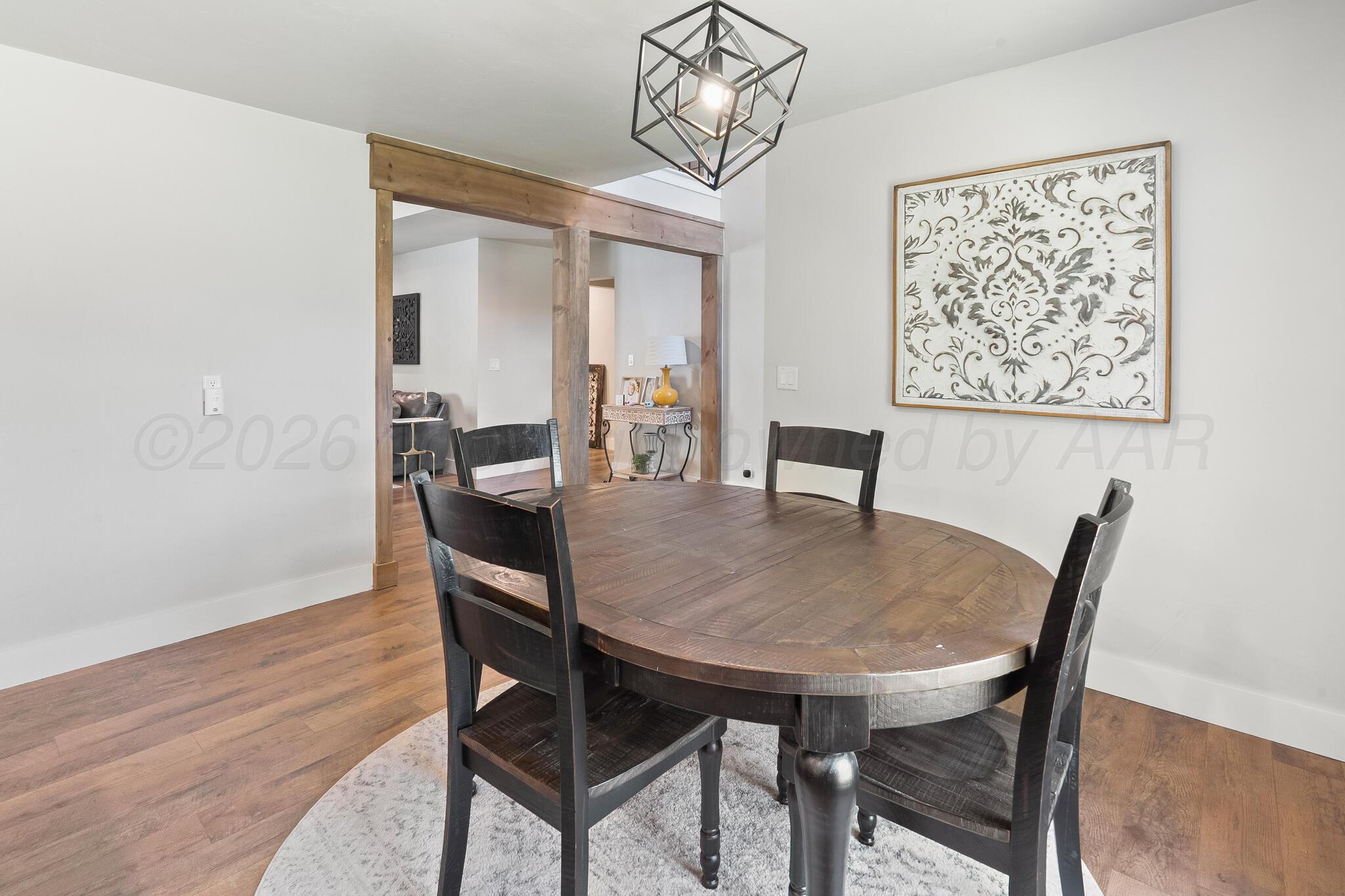 6301 S Chenot Drive Property Photo 17